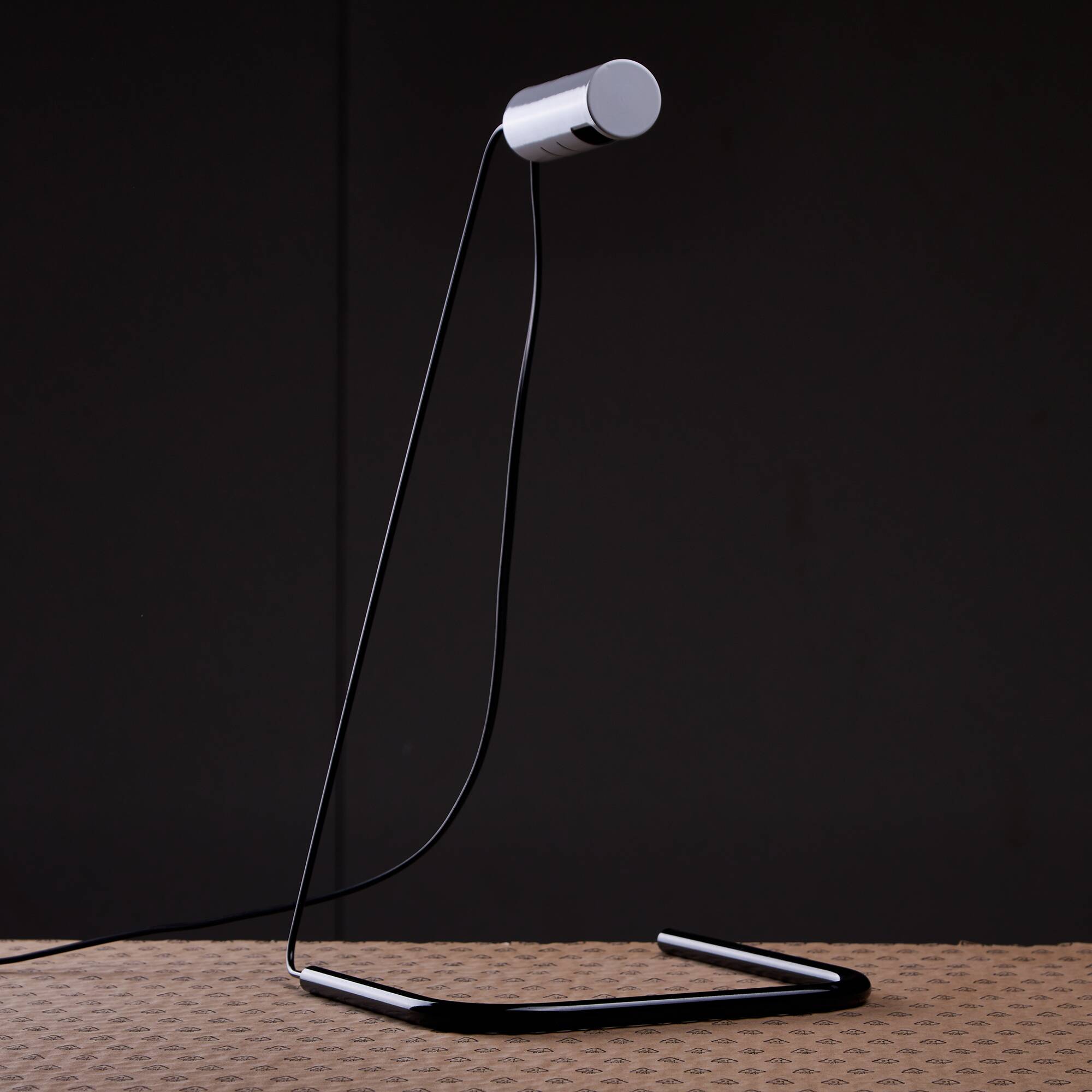 Slalom Desk Lamp by Vico Magistretti for Oluce, 1980s