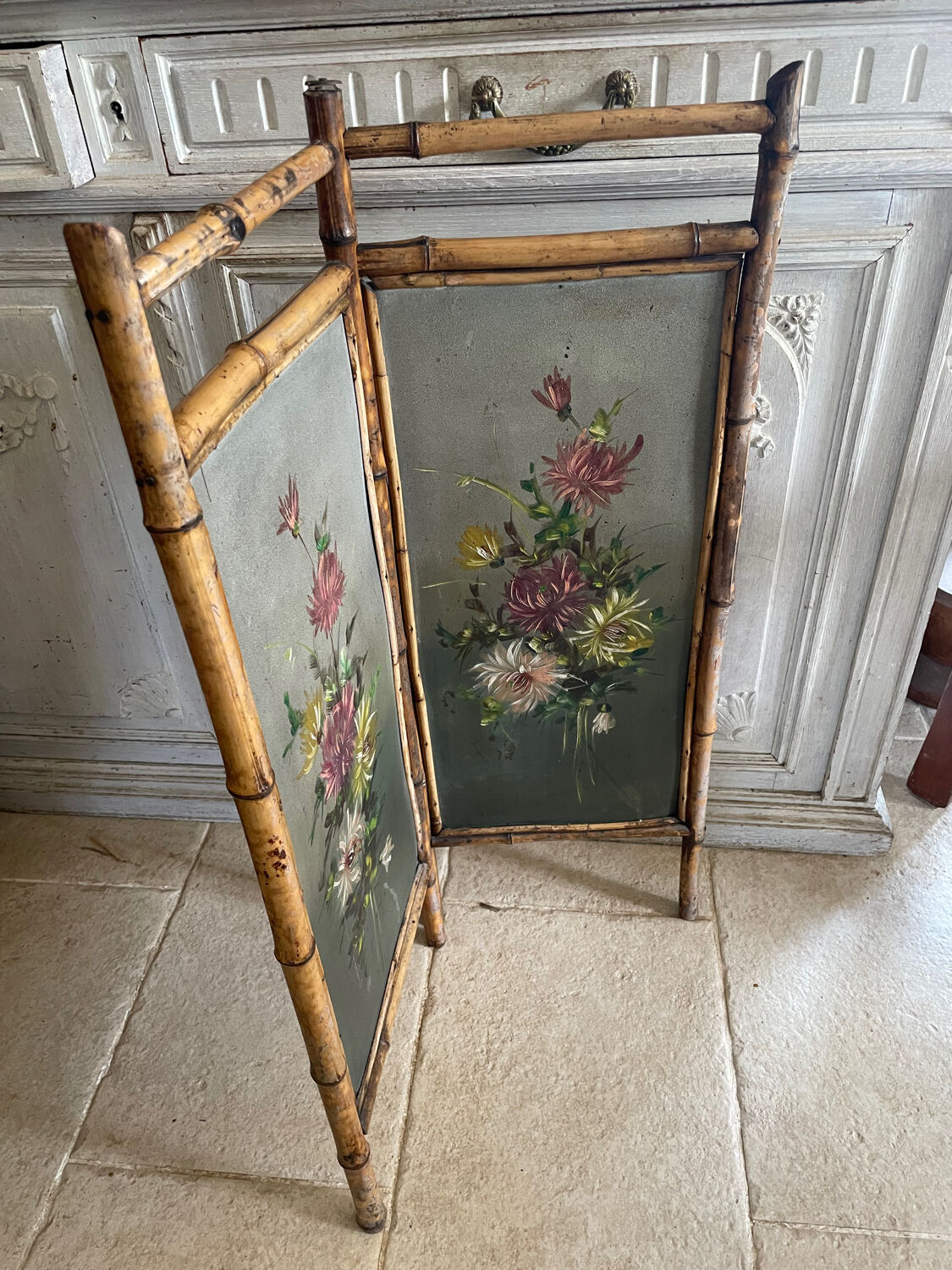 Old bamboo screen and painted sheet metal 82x60