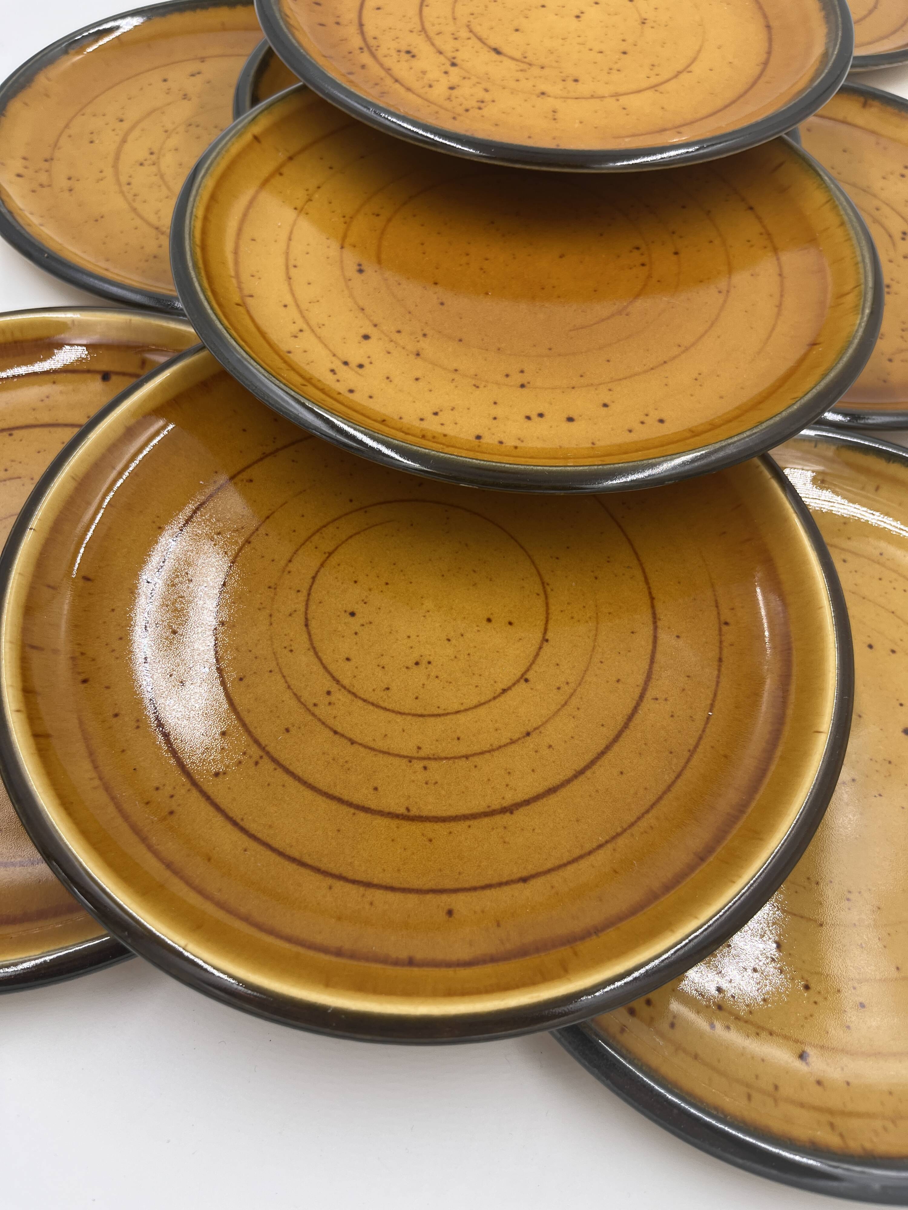 Set of 12 Palma Boch dessert plates