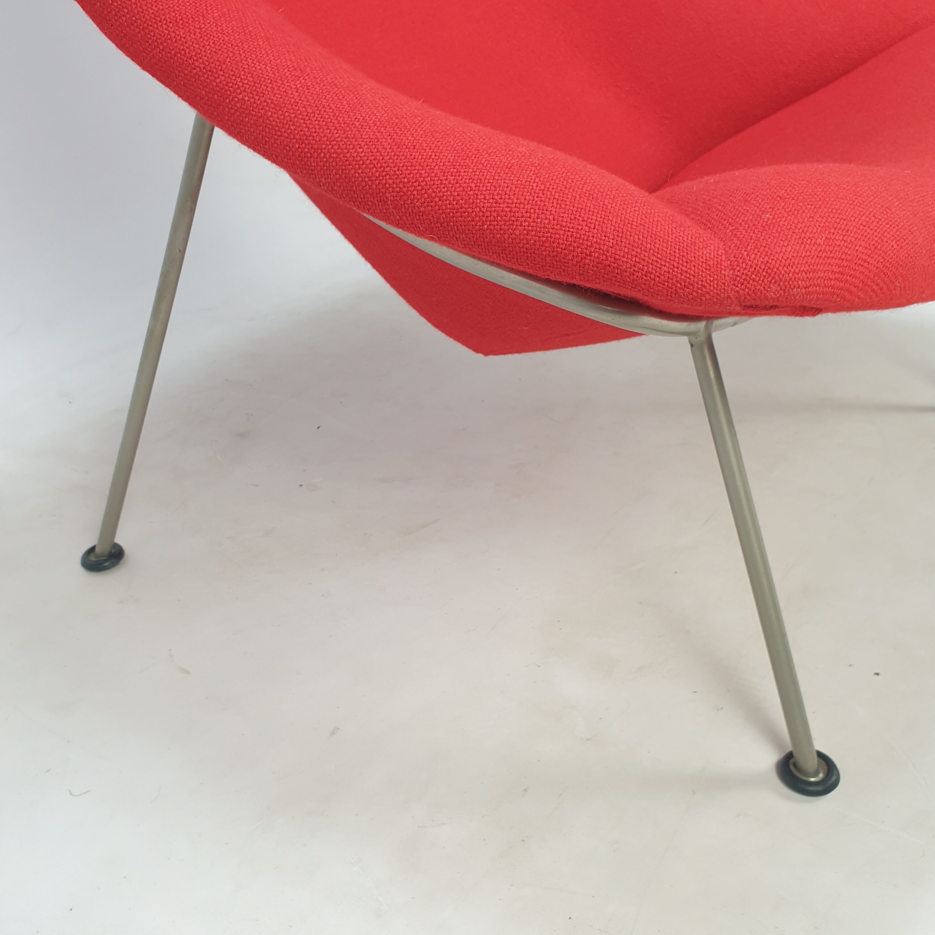 Mid Century Oyster Chair and Ottoman by Pierre Paulin for Artifort, 1960s