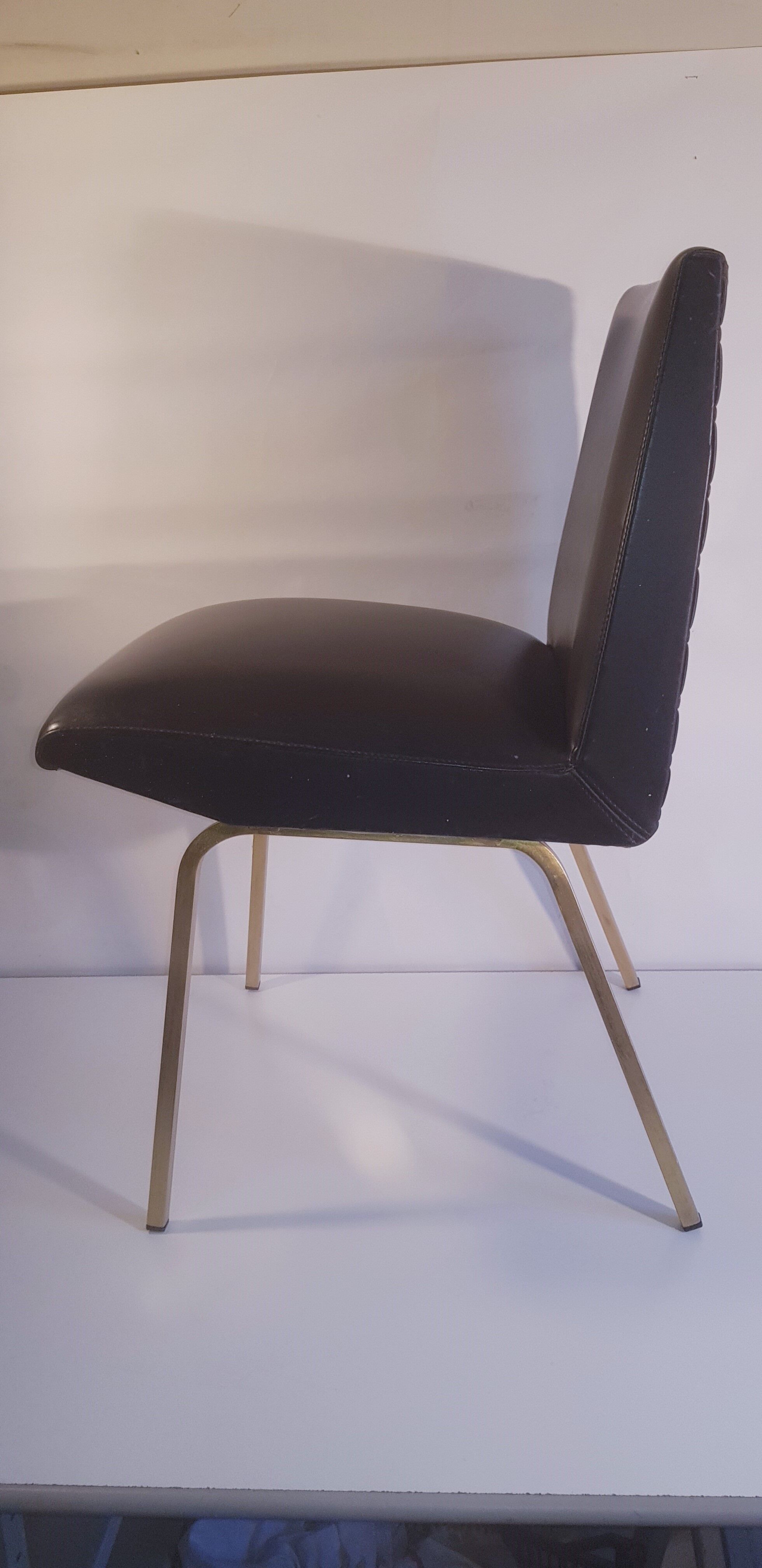 4 office chairs in vintage black skai