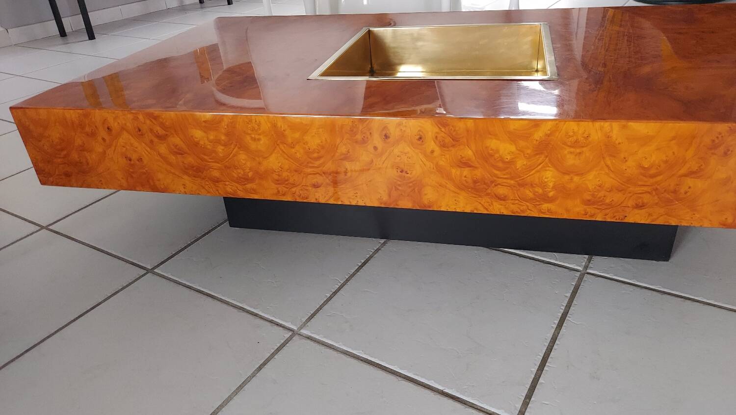 Italian designer coffee table 1970