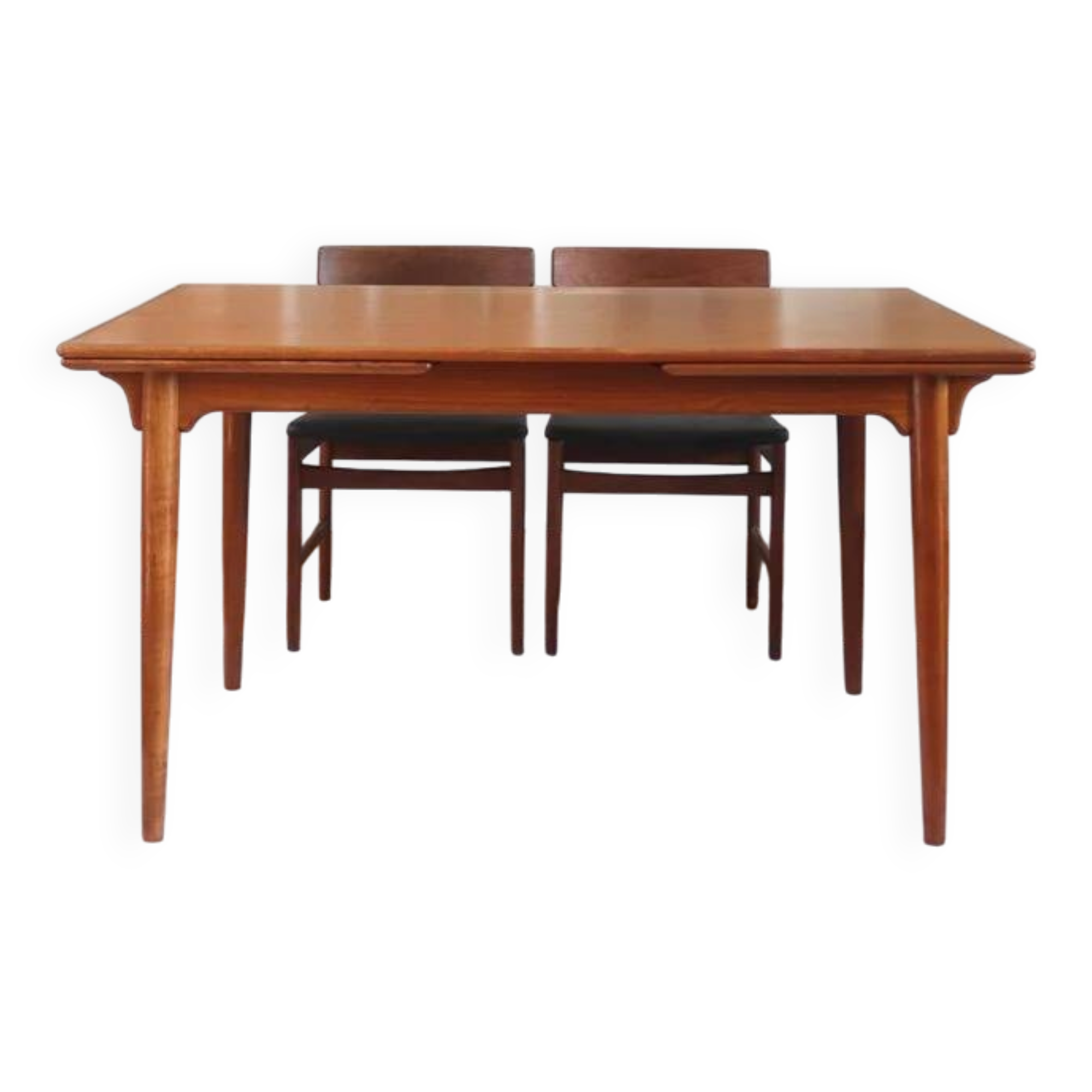 Scandinavian extendable dining table in teak from the 1960s.