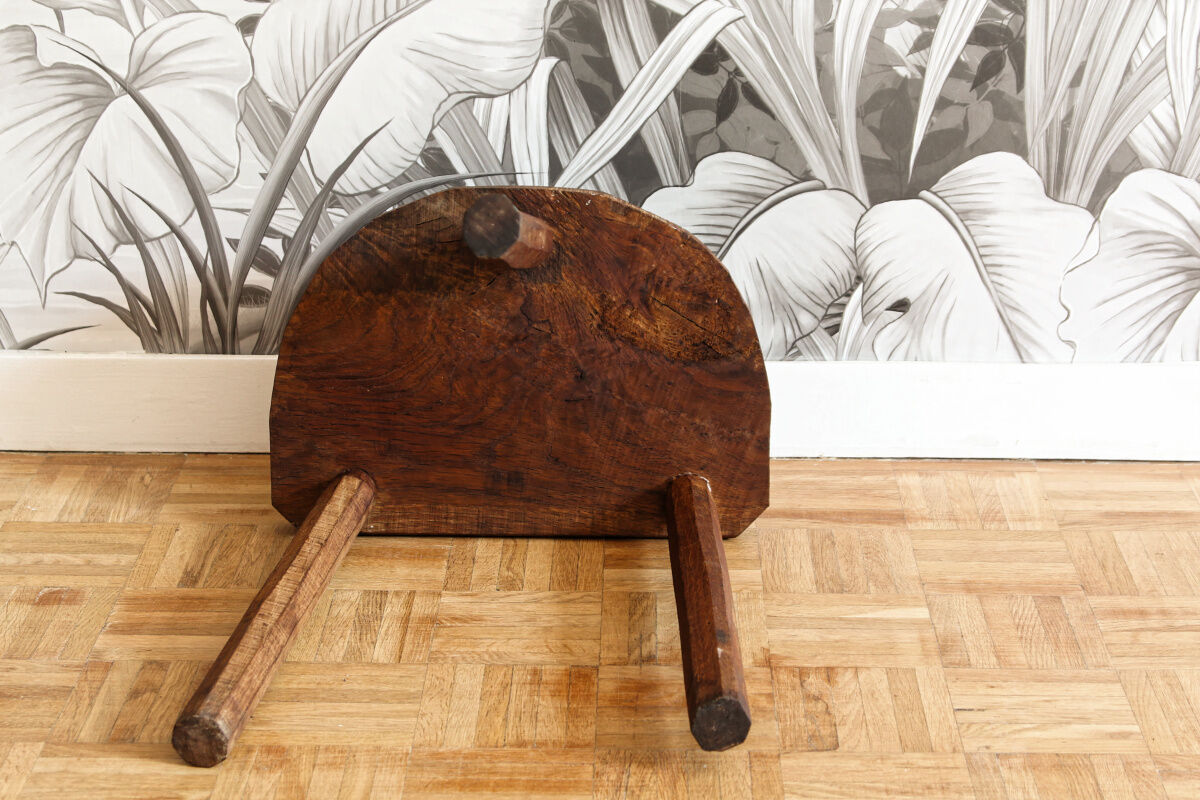 Brutalist cowherd stool