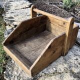 Old wooden basket market gardener florist Savoie chalet