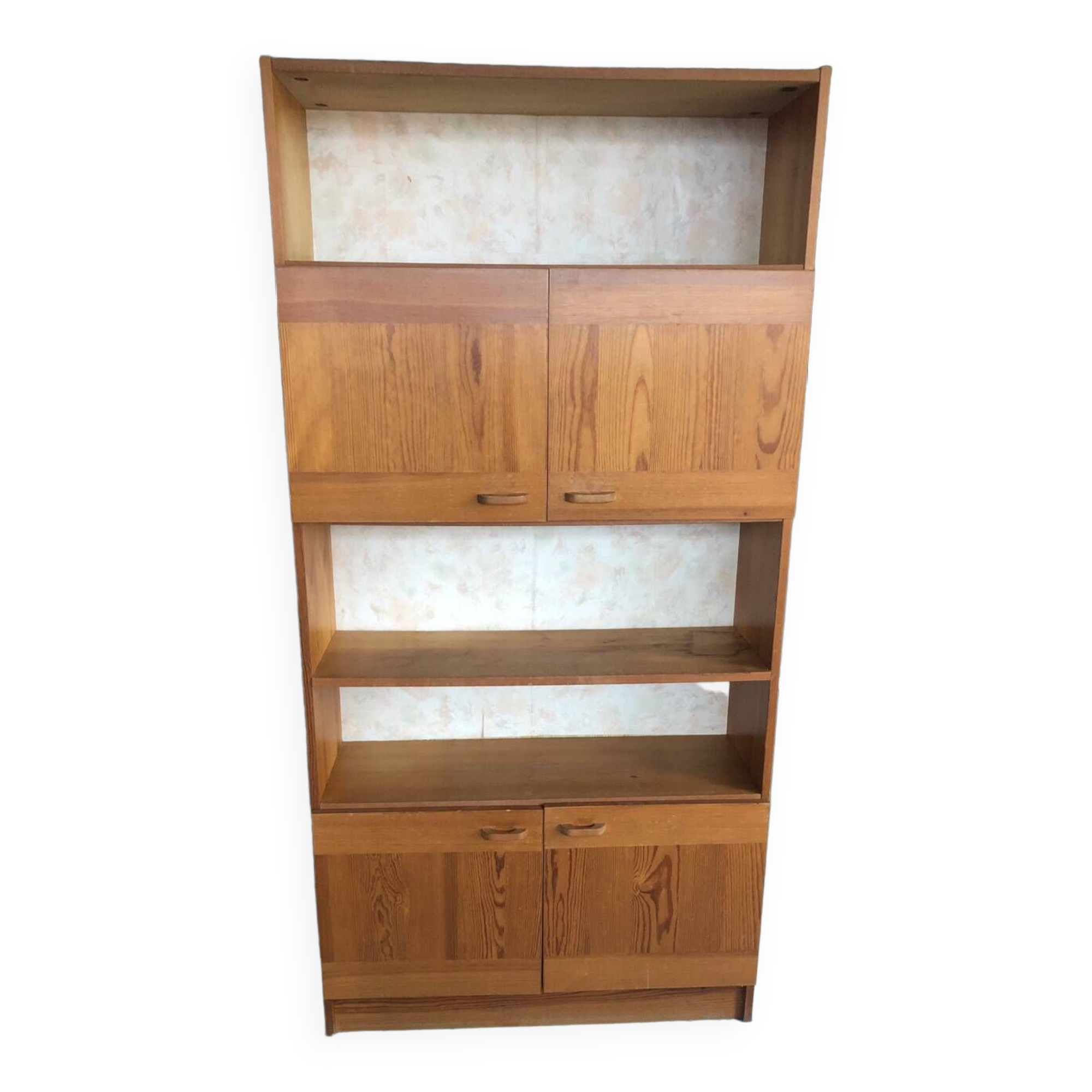 Honey-colored pine bookcase, 90s