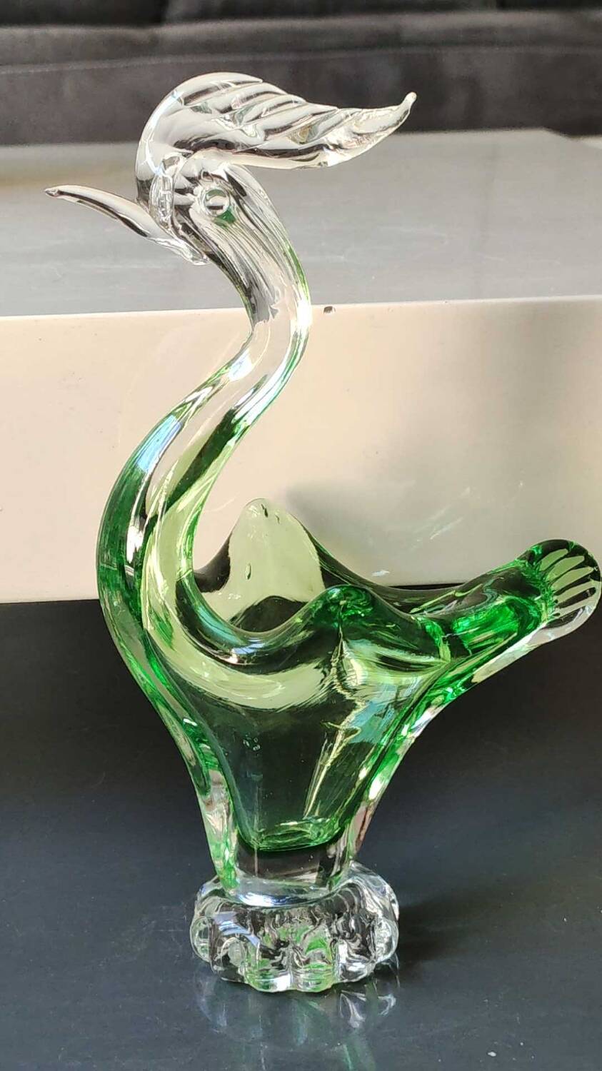 Empty pocket/Swan figurine, in the Murano style. In blown art glass. High 22 cm