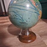 Globe terrestre  j.Forest