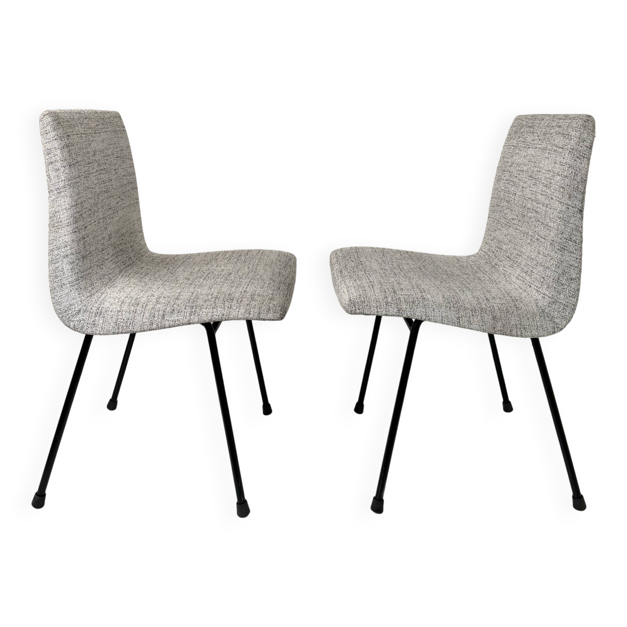 Paire de chaises modèle "CM145", Pierre Paulin,  Meubles TV, 1954