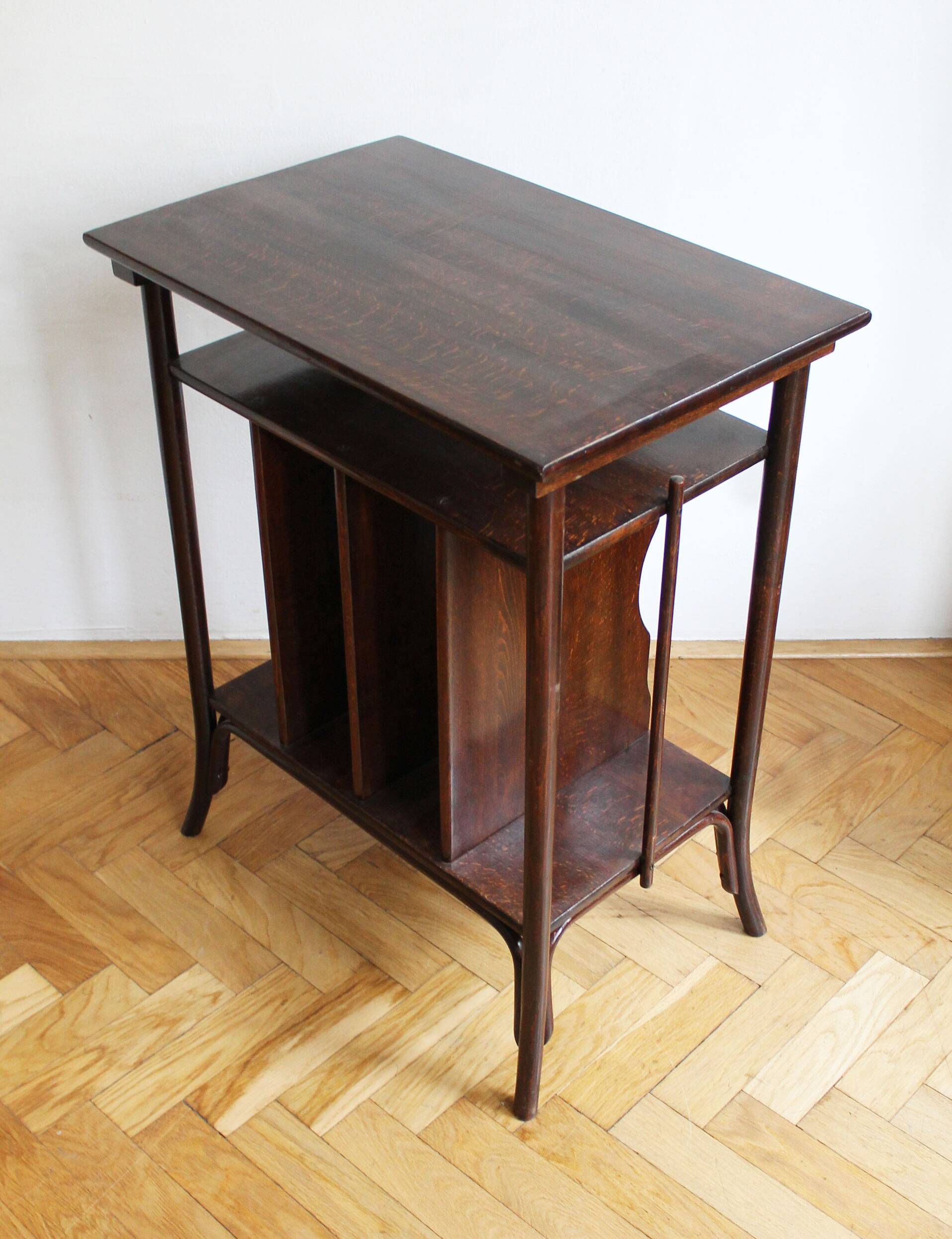 1910's Art Nouveau Table by Gebrüder Thonet