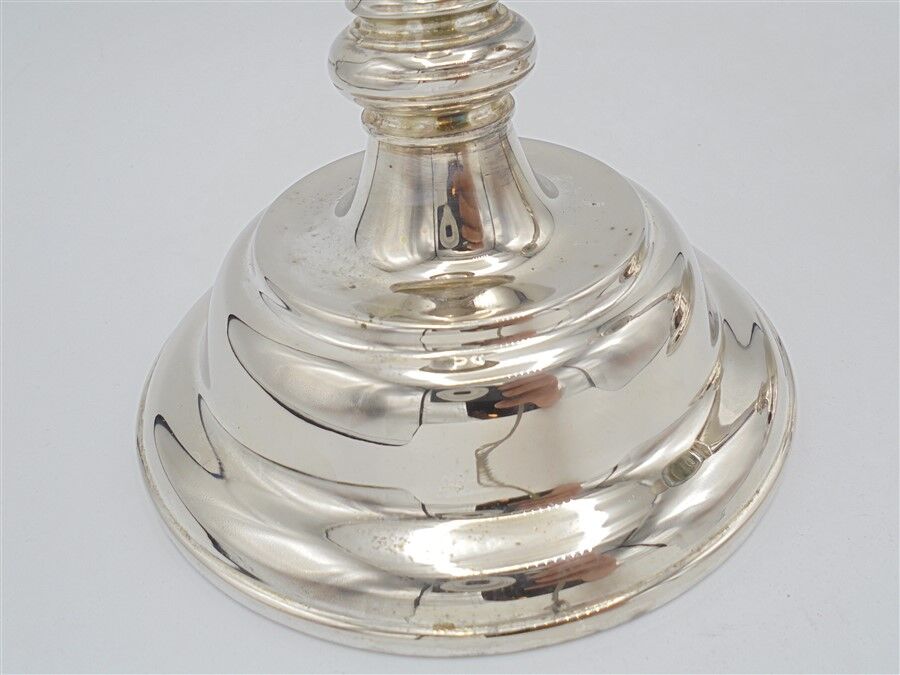 Pair of candlesticks