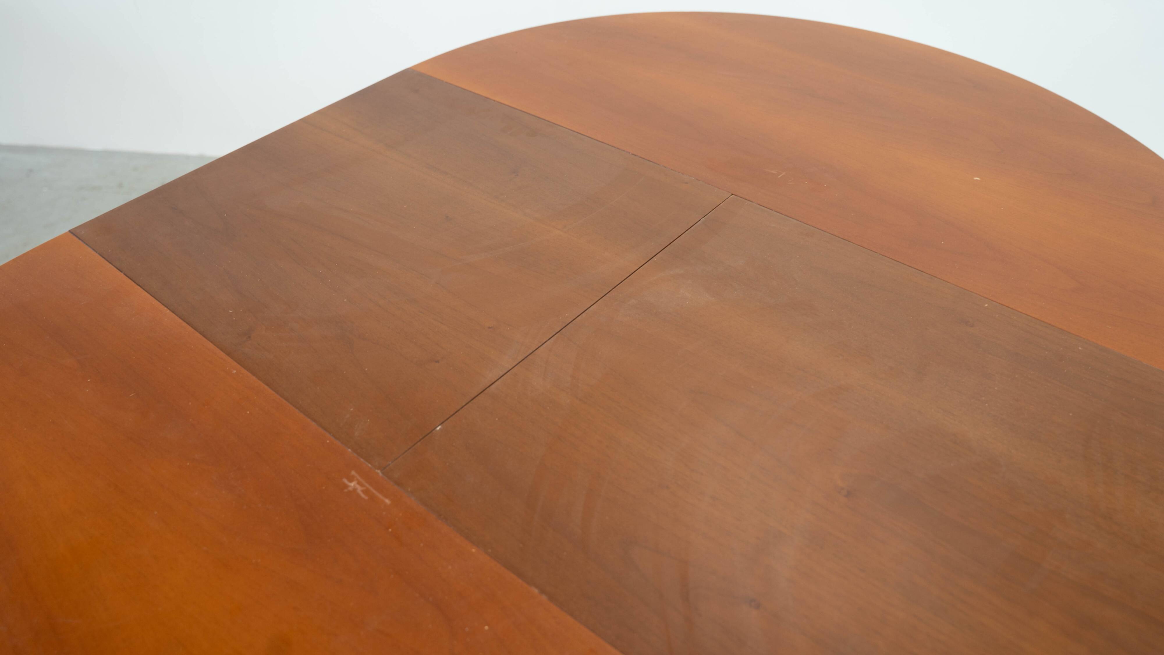 Italian sculptural dining table