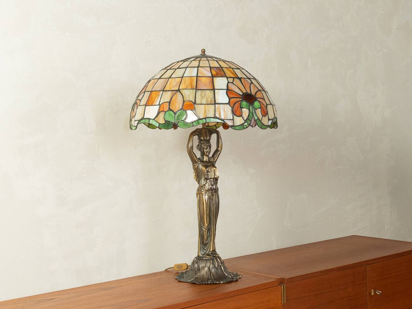 Lampe de table Tiffany Art Nouveau