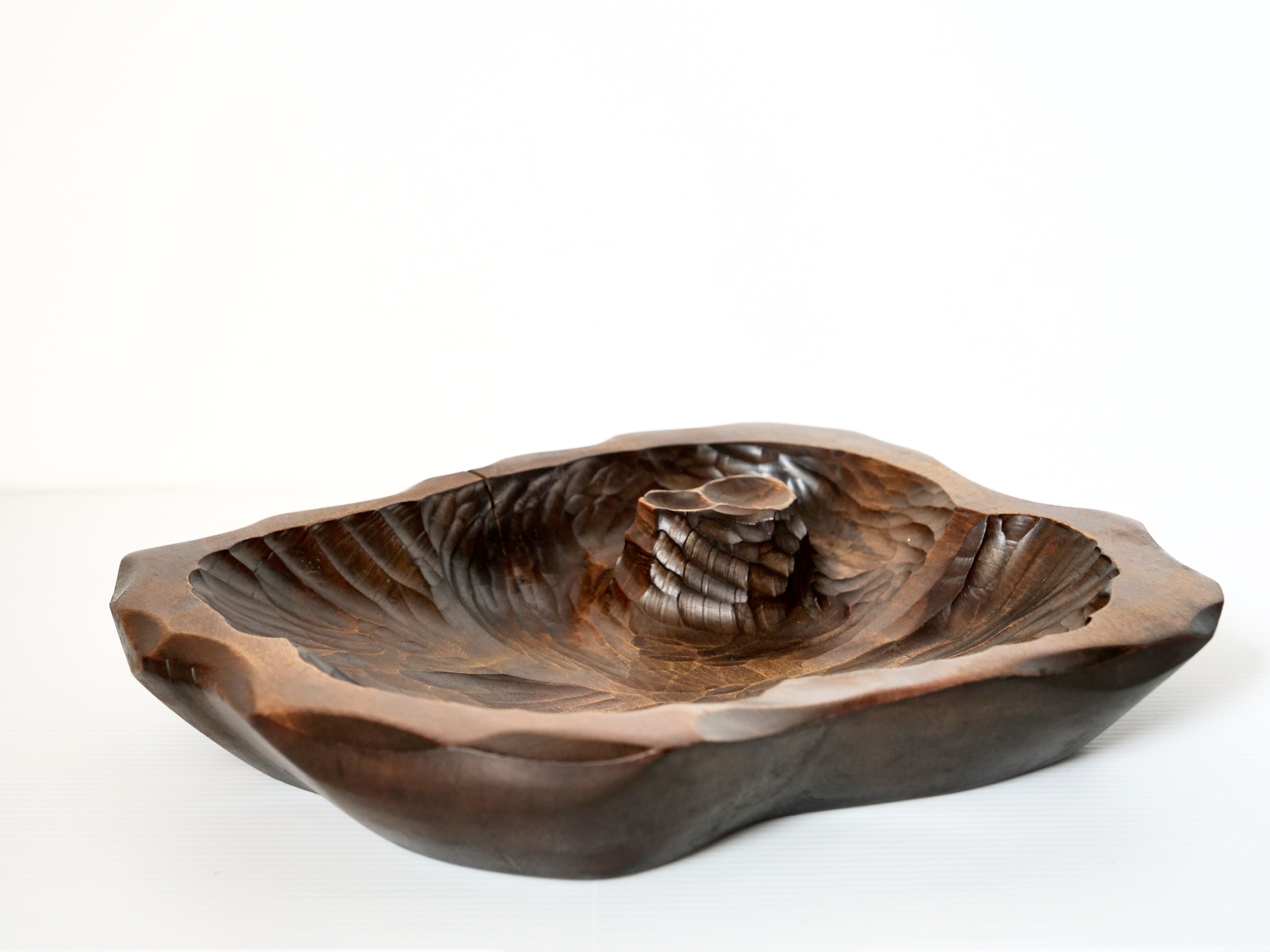 Brutalist dish in vintage gougé wood
