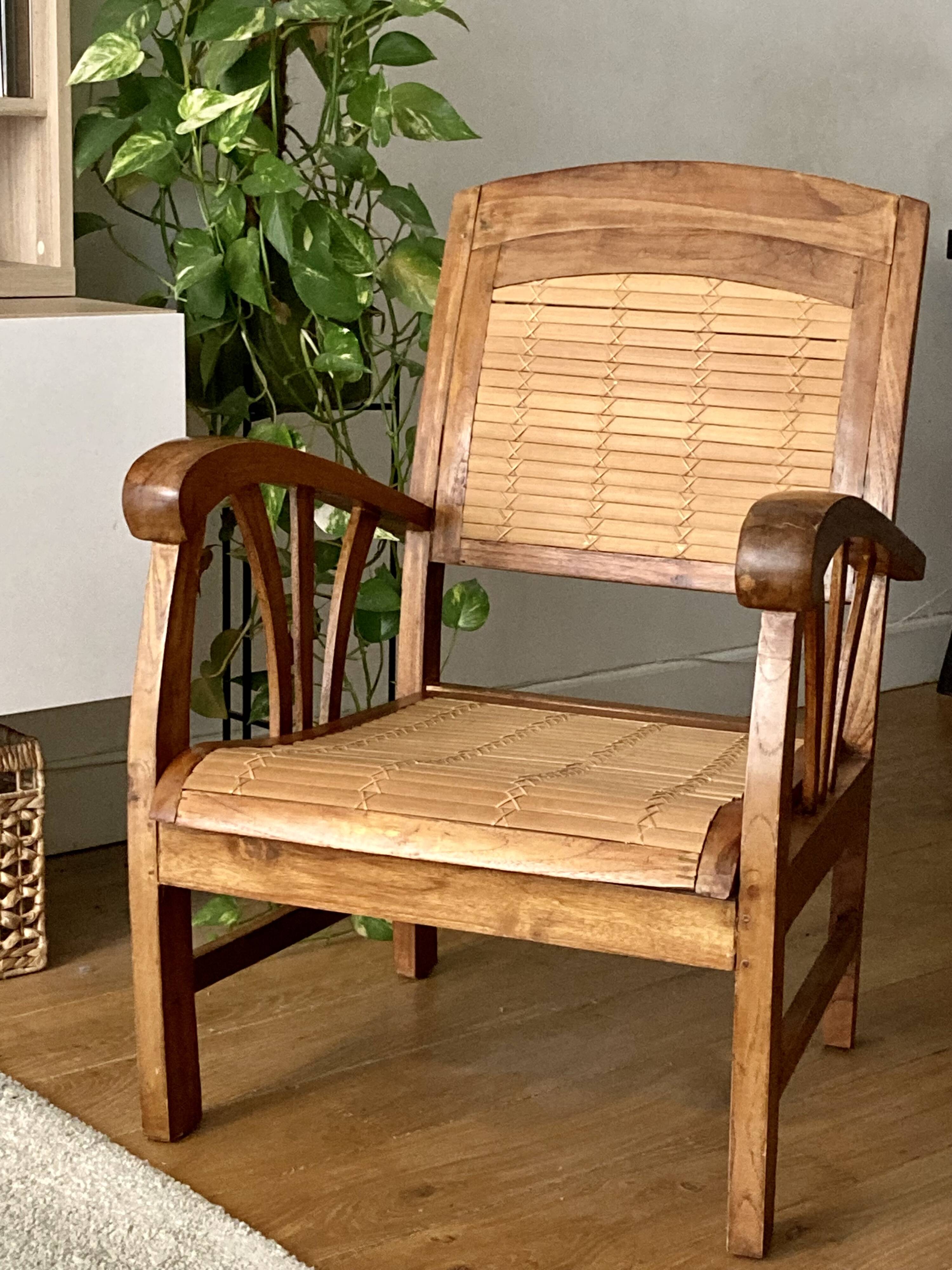 Colonial armchair - teak and bamboo