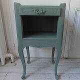 Mismatched vintage bedside tables, 1 drawer, 1 niche sublimated in smoky green.