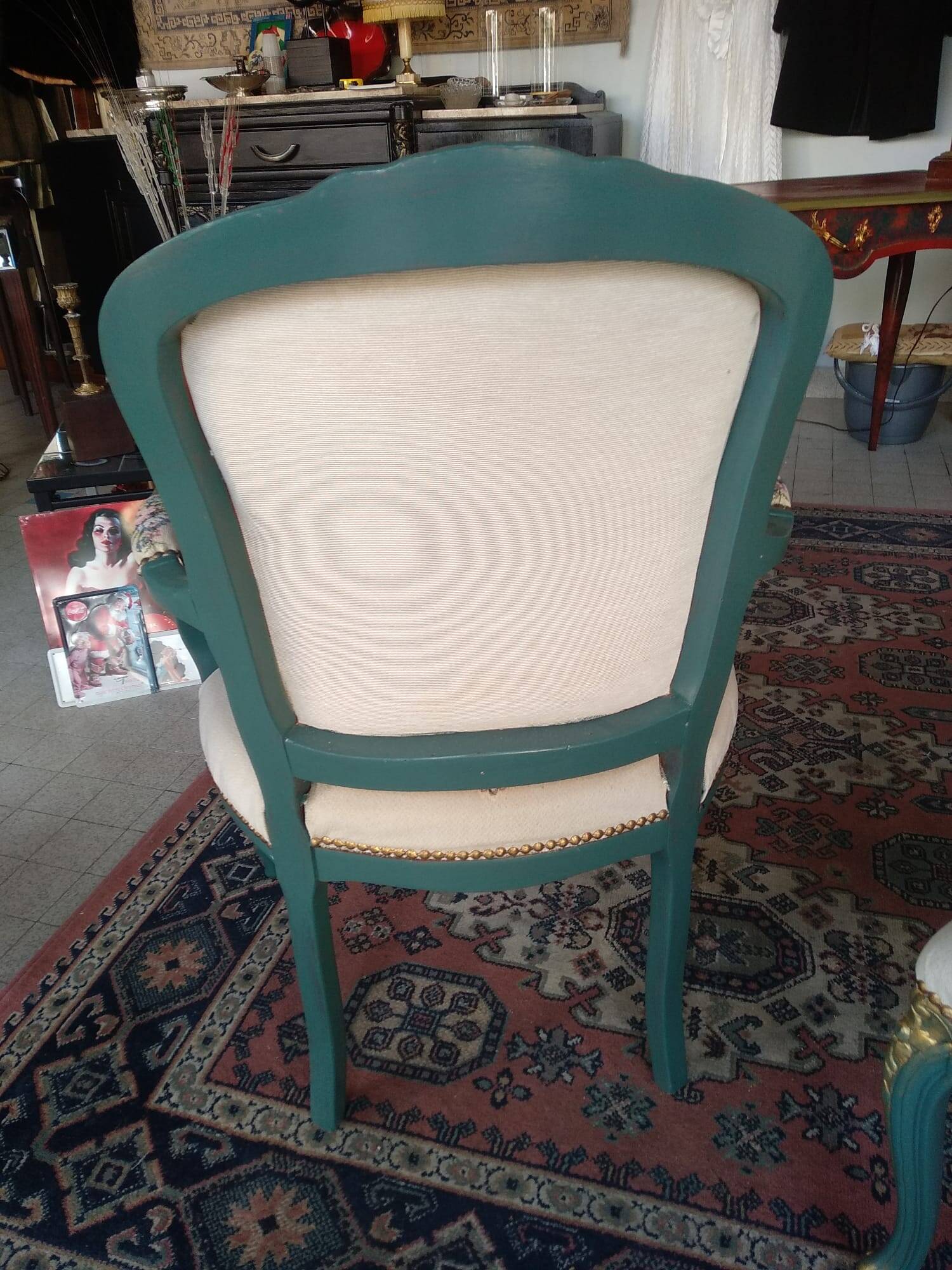 Lot de 2 fauteuils cabriolets de Style Louis XV, rénovés.
