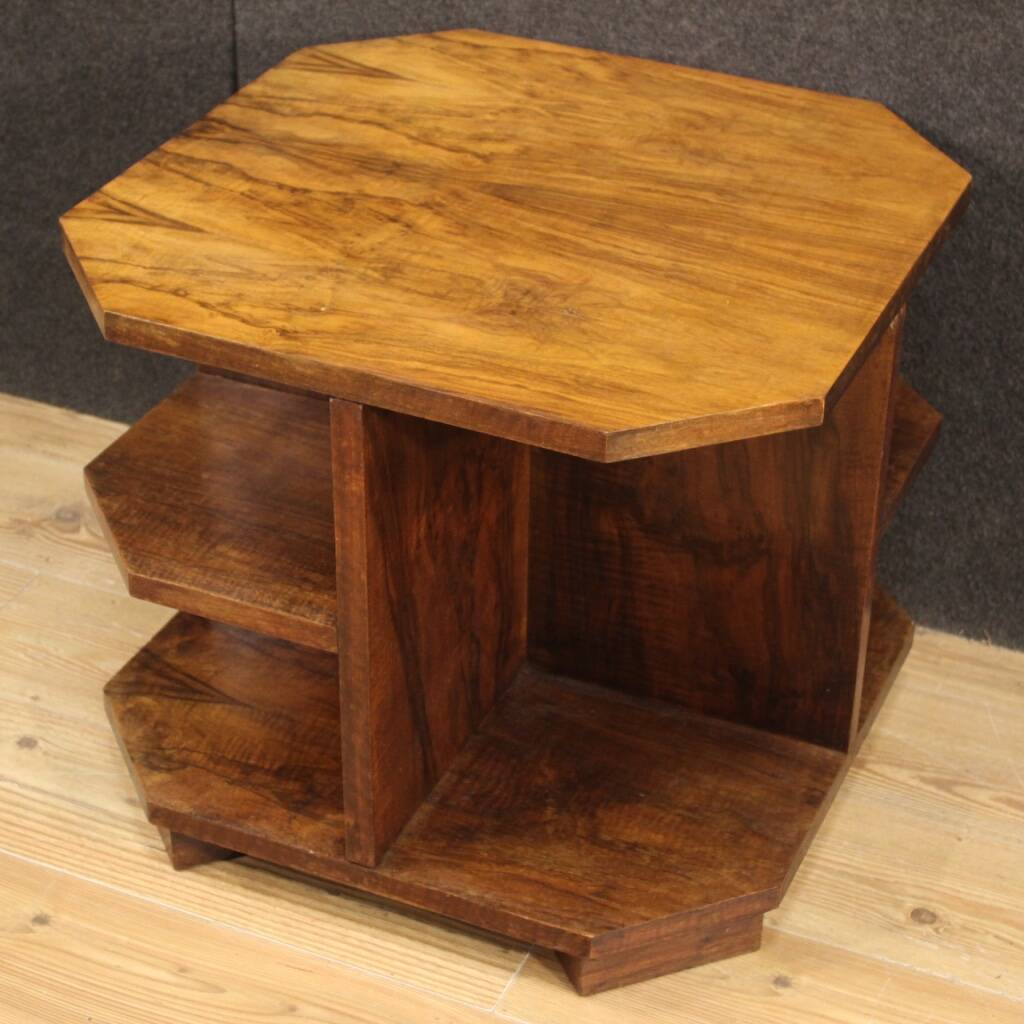 Italian design coffee table from the 20th century