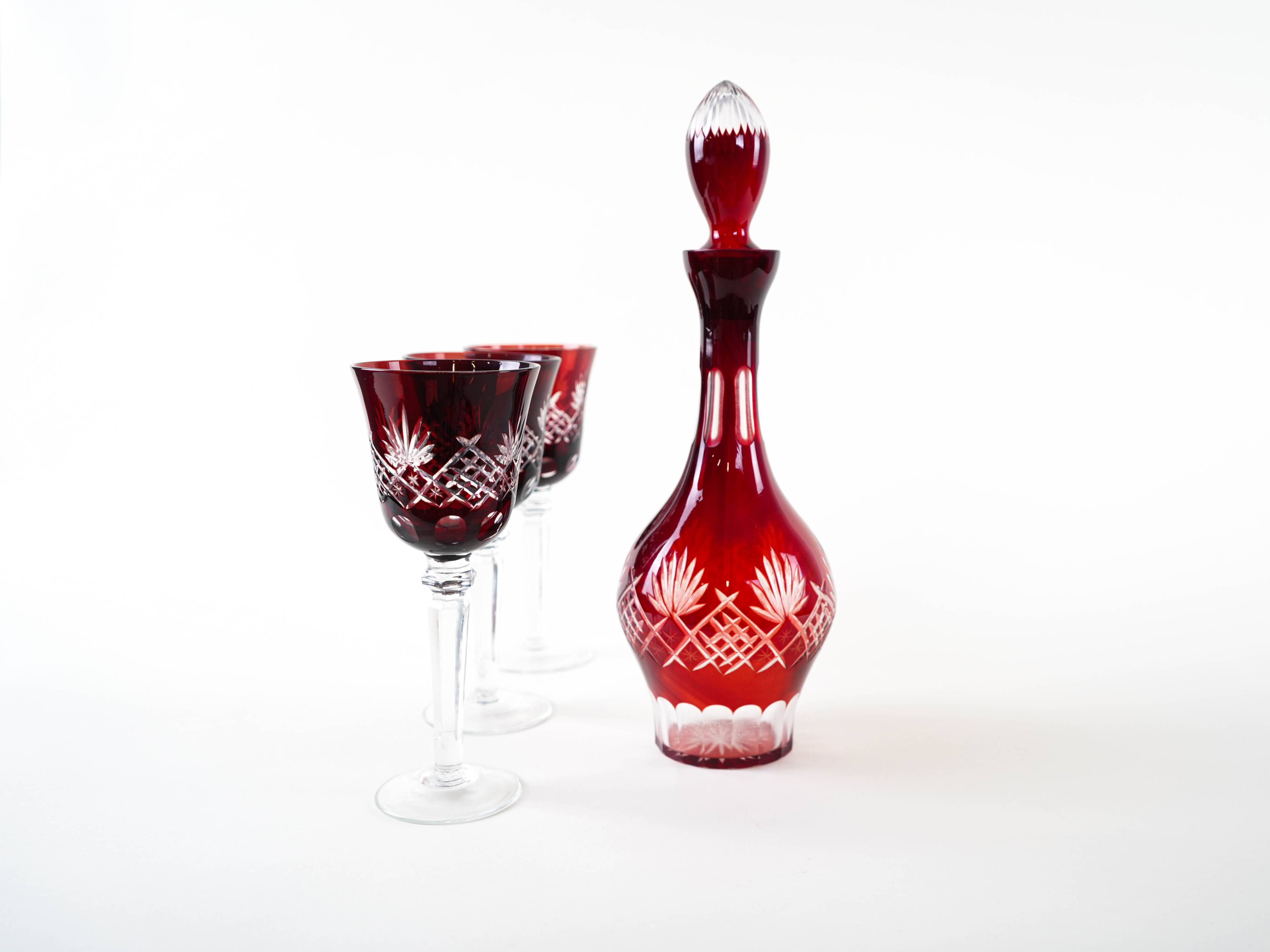 Crystal carafe with glasses in burgundy, European Art Deco style barware set