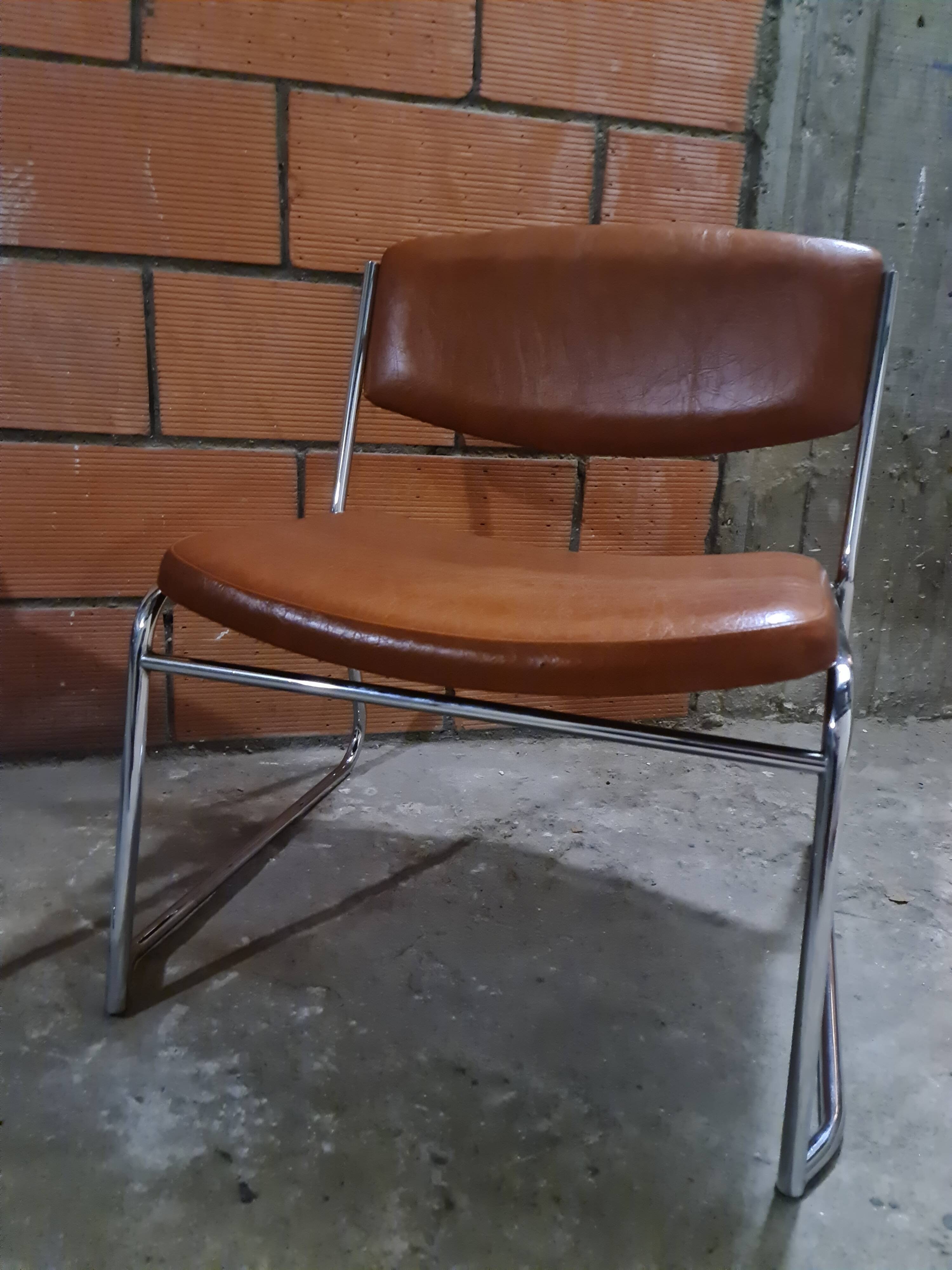 Pair of 70' heaters