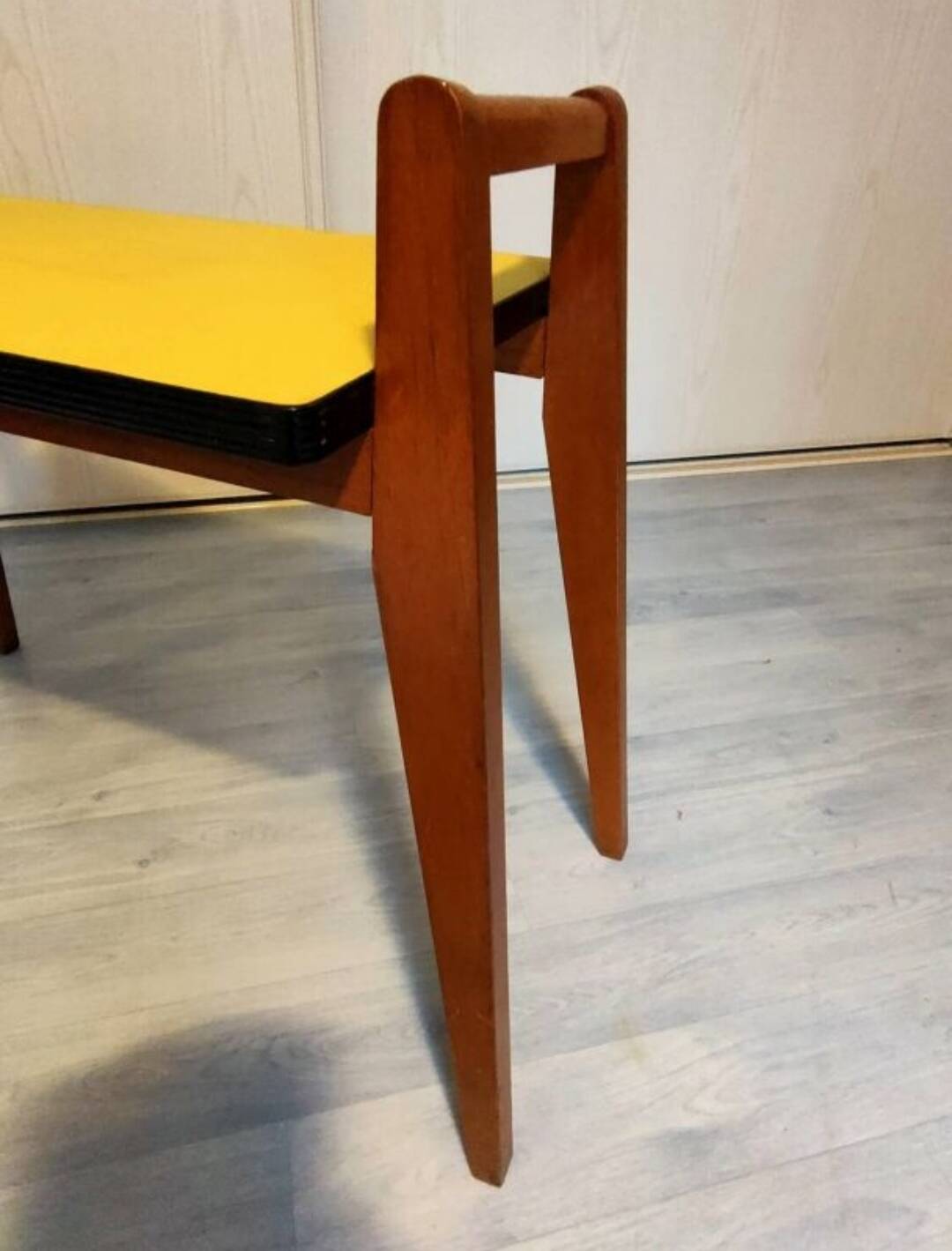 Petite tablette vintage scandinave