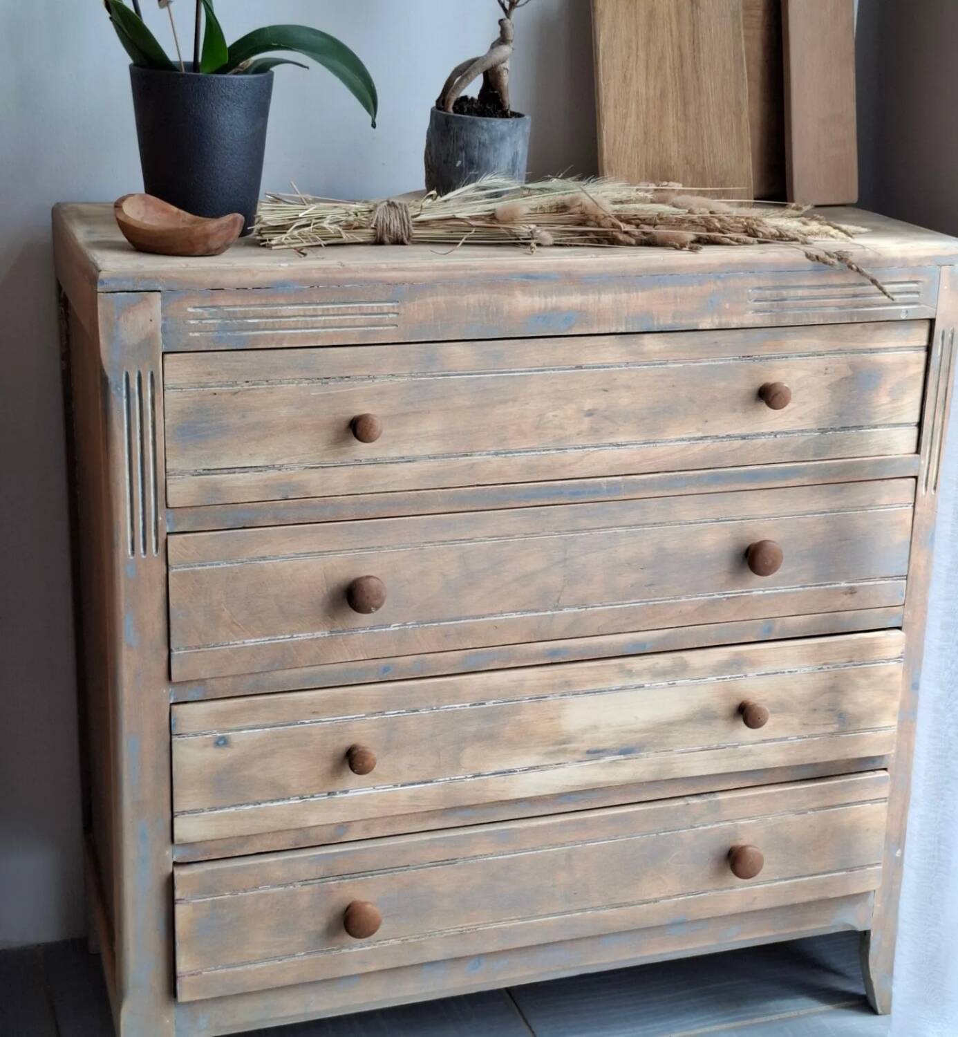 Renovated vintage chest of drawers