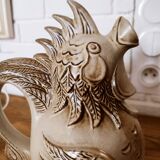 Zoomorphic ceramic carafe