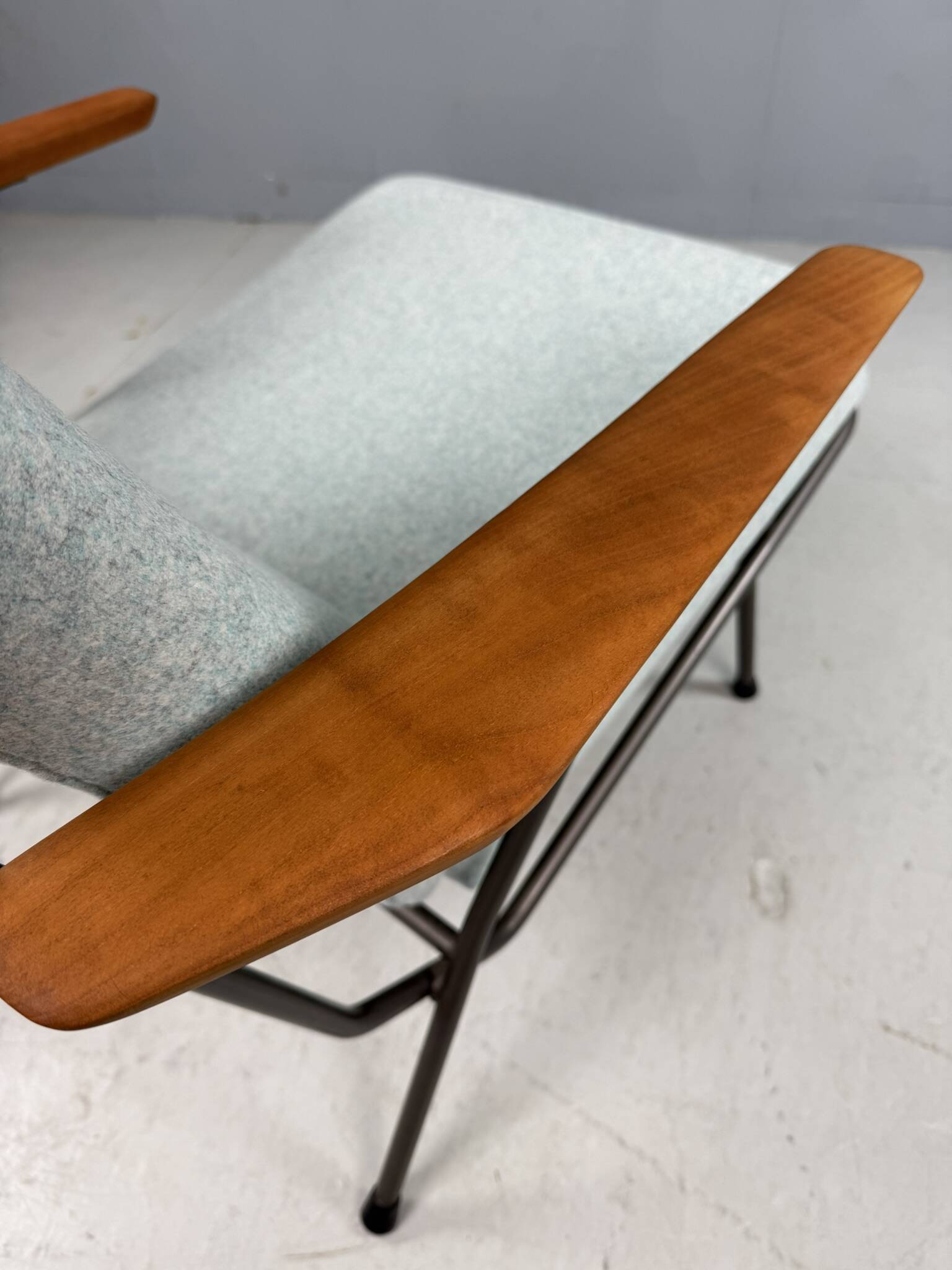 Fauteuil Koene Oberman avec accoudoirs en teck pour Gelderland, 1954