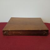Old mahogany game box with bone tokens, XIXth century