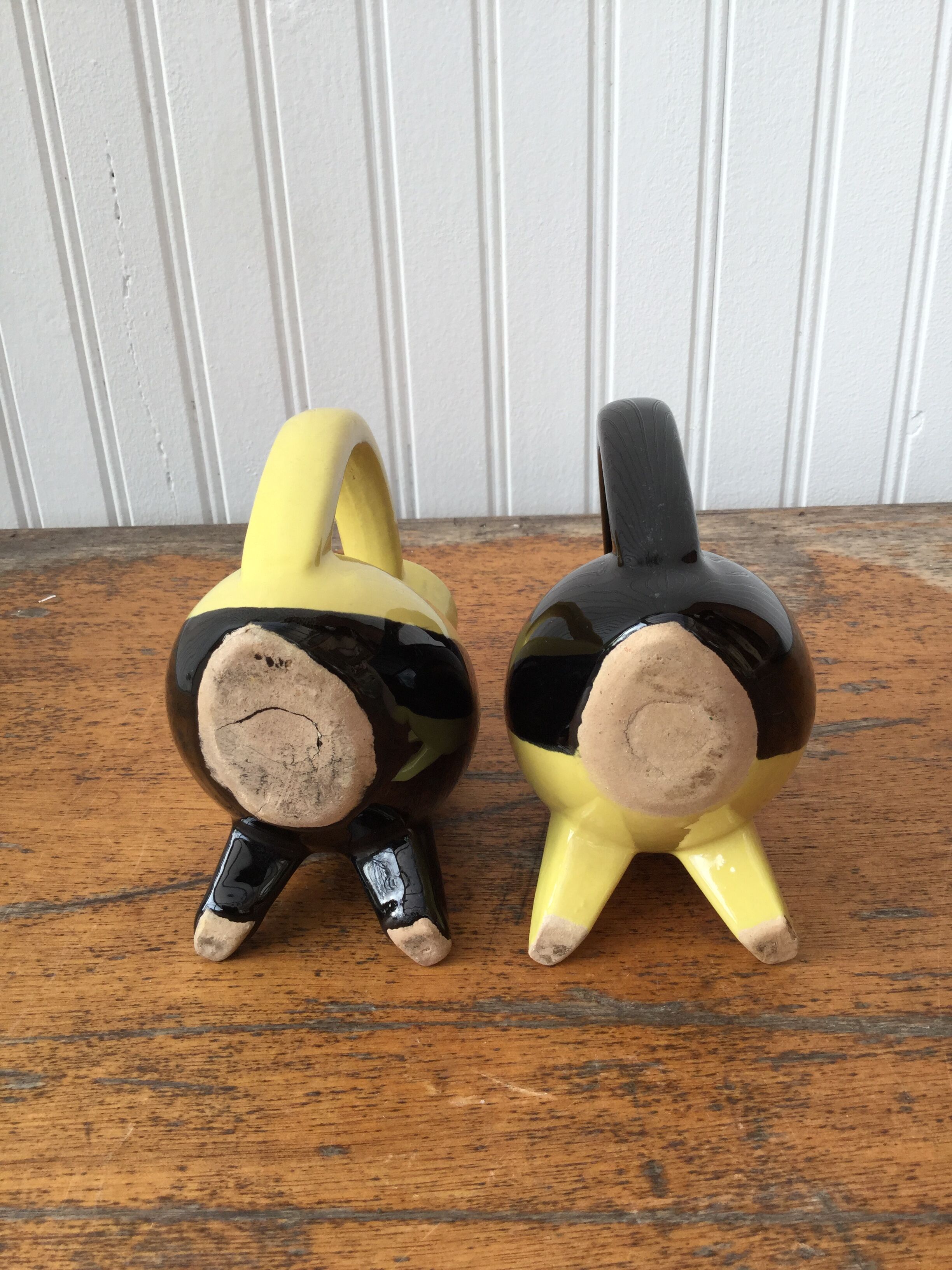 SMALL PITCHERS/VASES 60'