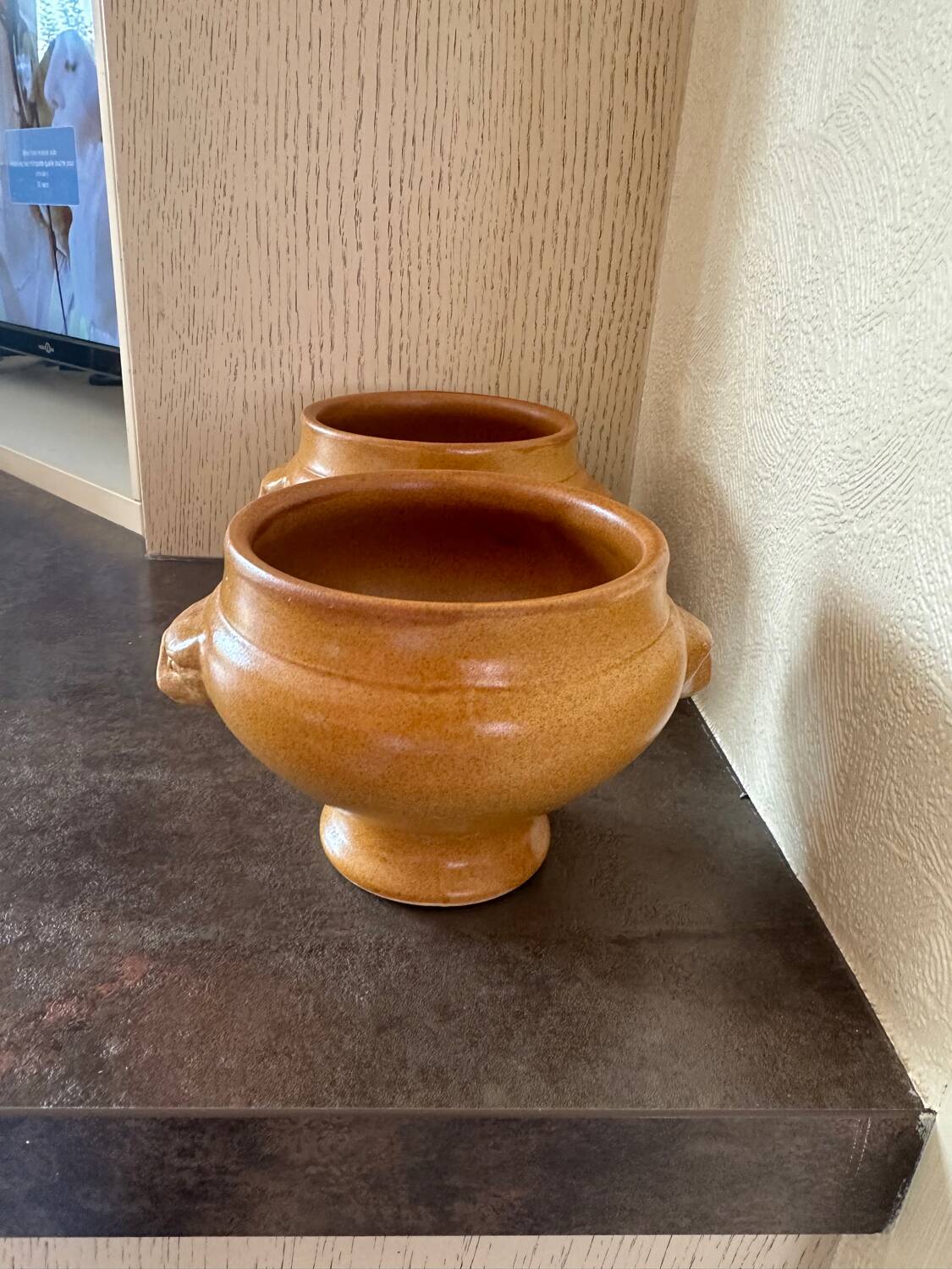 Stoneware bowls