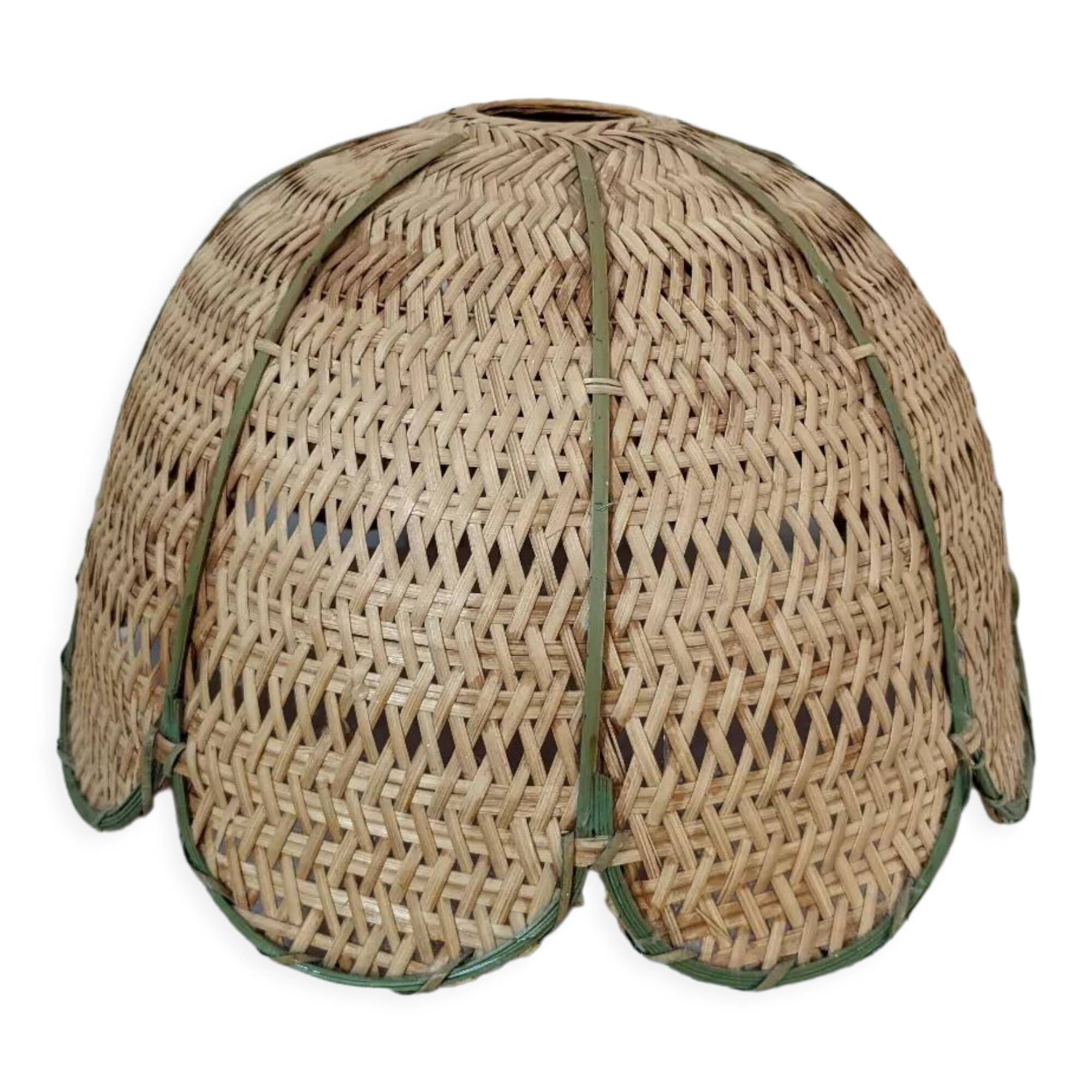 Rattan flower pendant light