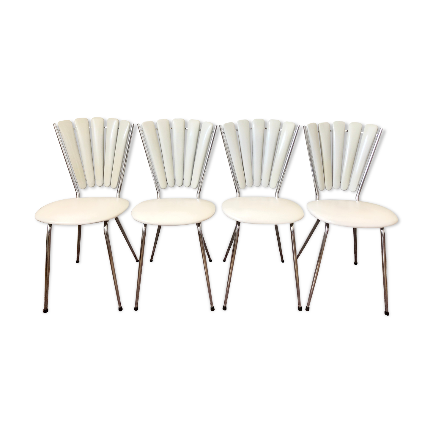 Lot of 4 petal chairs