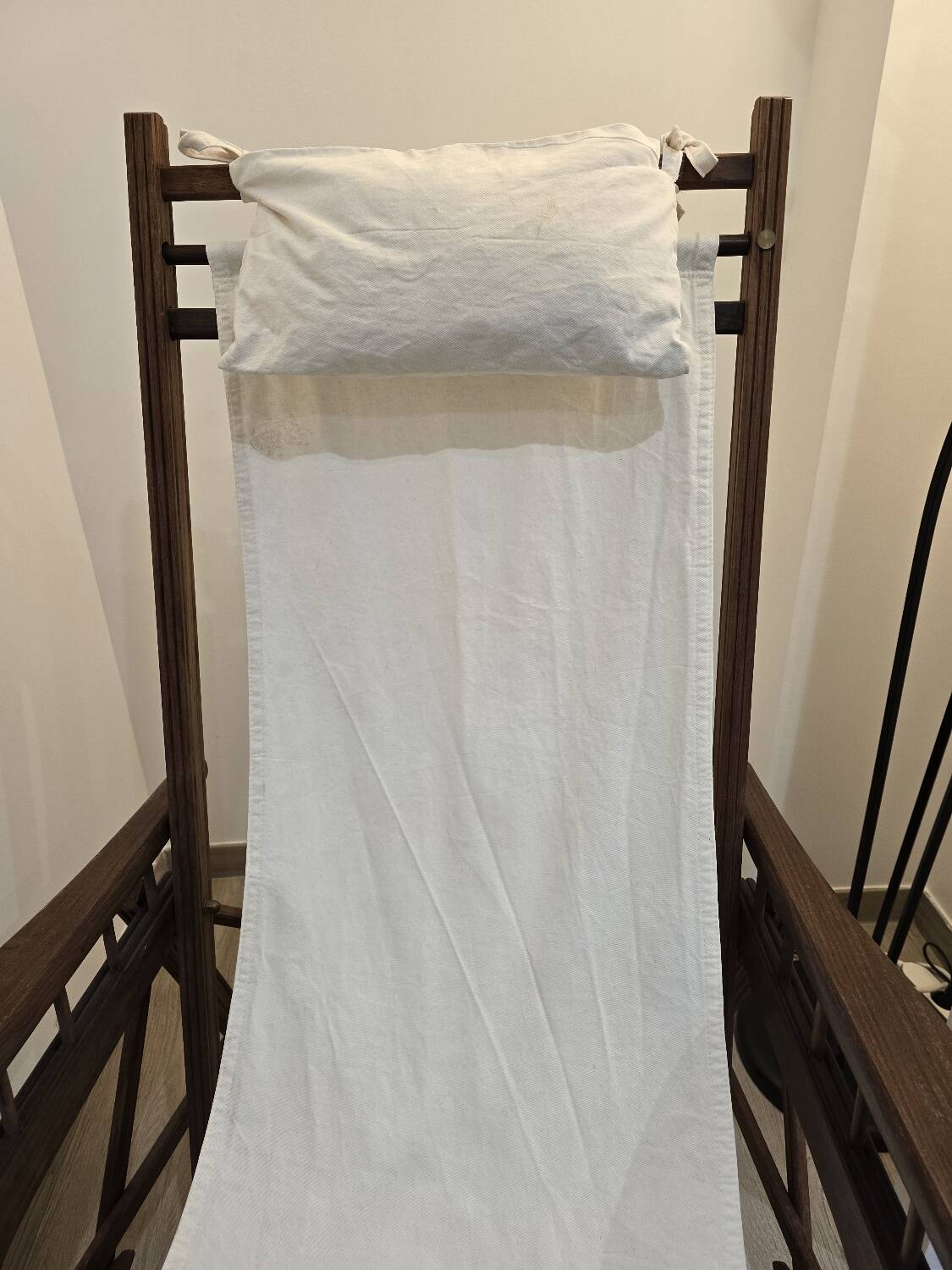 Vintage lounge chair