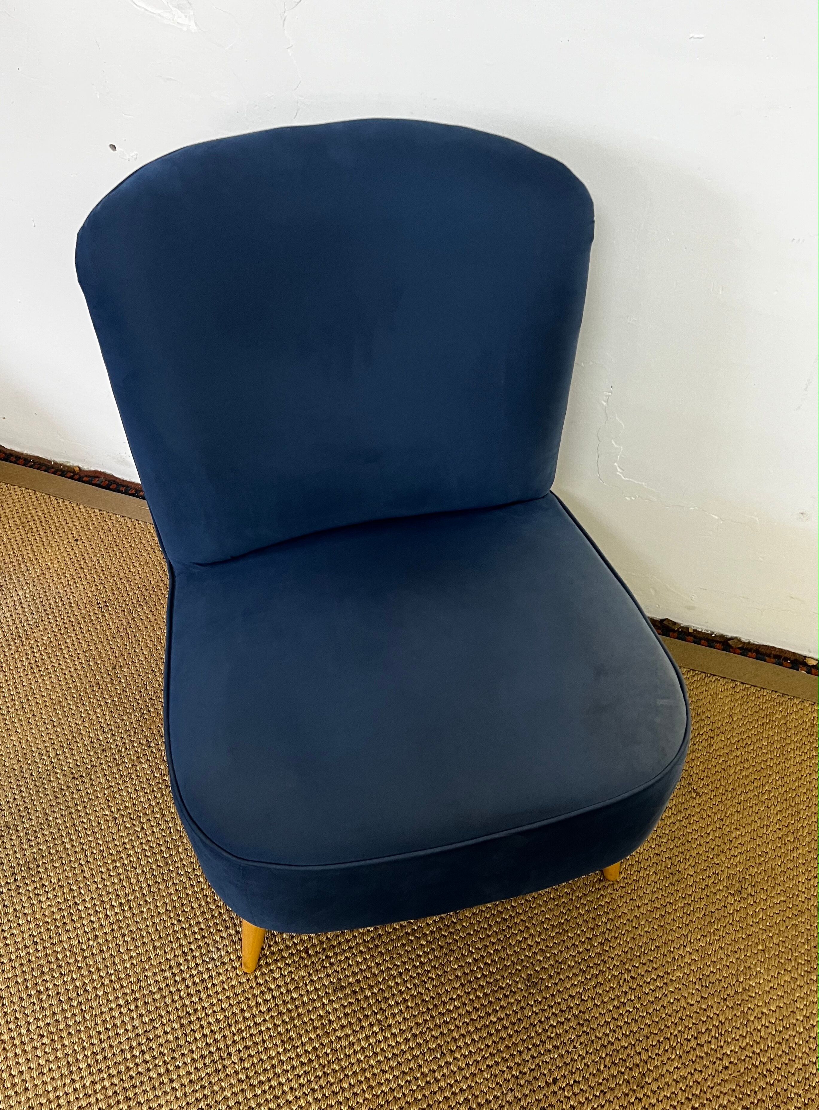 Vintage lounge chair