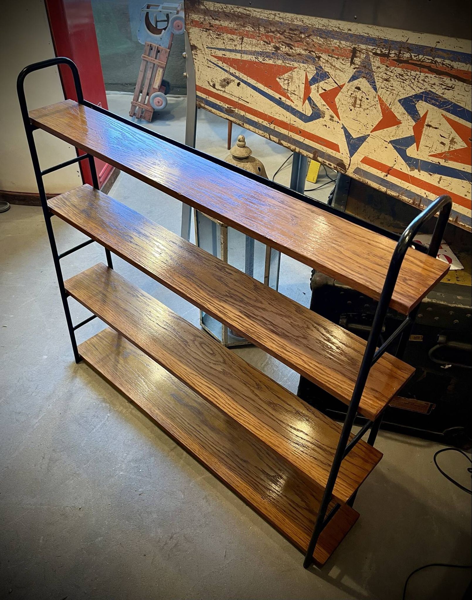Low freestanding bookshelf in wood and metal, Omnia style – 1960