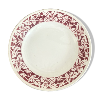 Round serving dish with burgundy red floral pattern