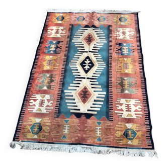 Tapis Kilim géométrique