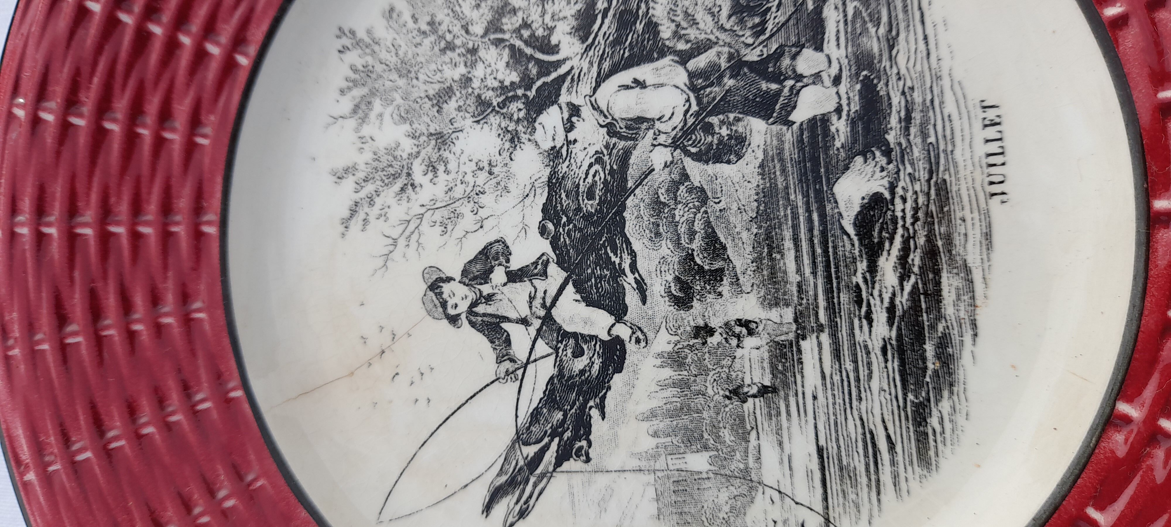 Digoin Sarreguemeines earthenware dessert plate month of July diam 18 cm