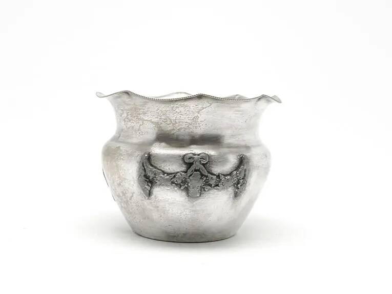 Sugar bowl, Art Nouveau, silver-plated brass, Poland, 1920s