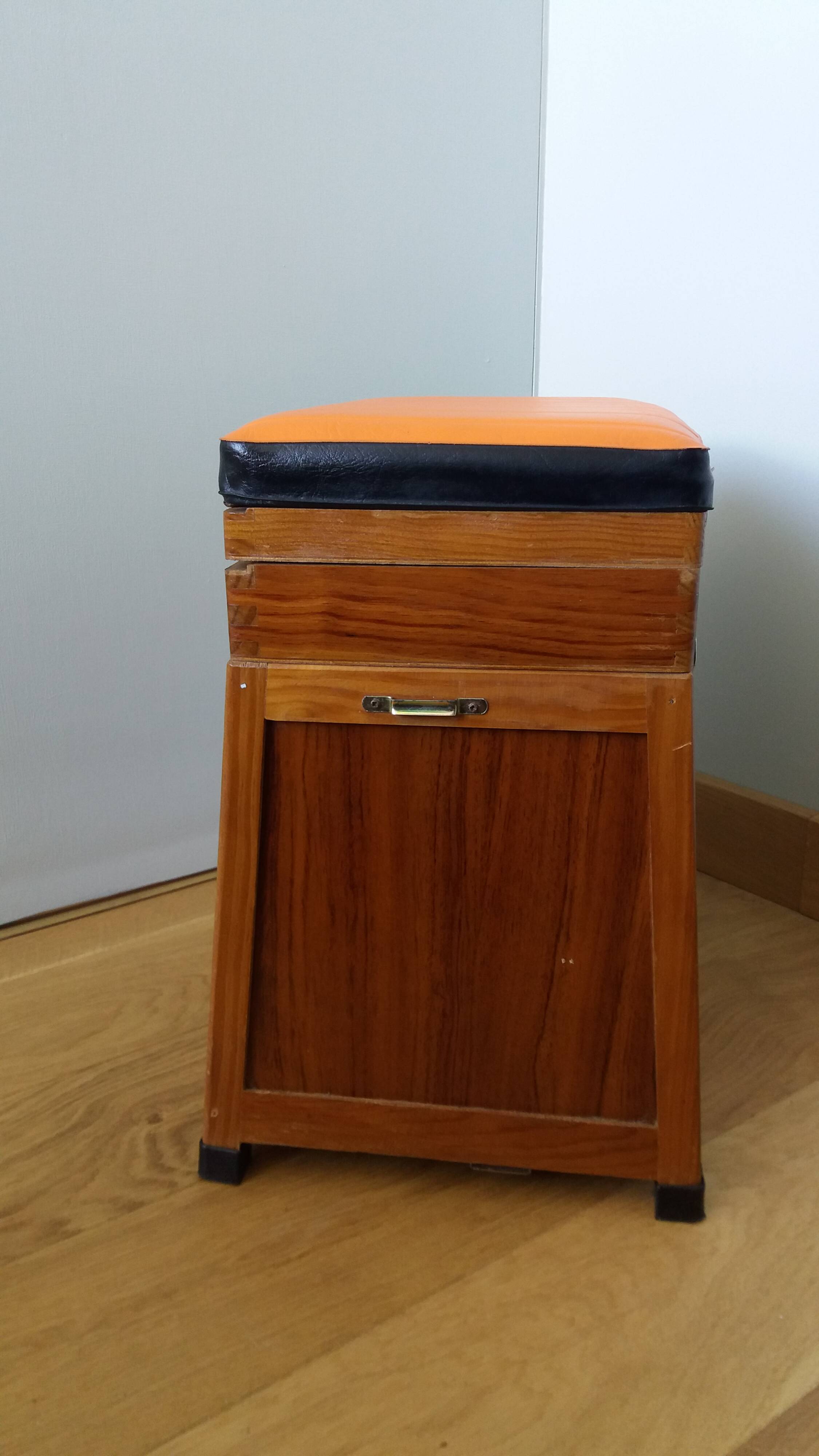 Fisherman's stool storage chest