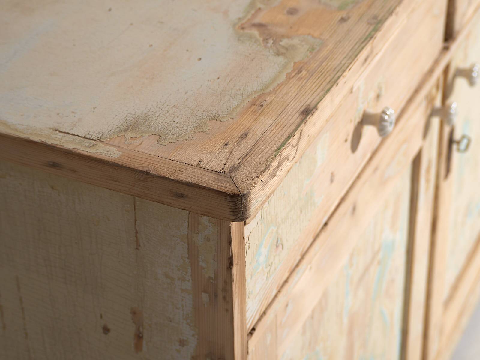 Antique chest of drawers with cream patina (circa 1920) #43