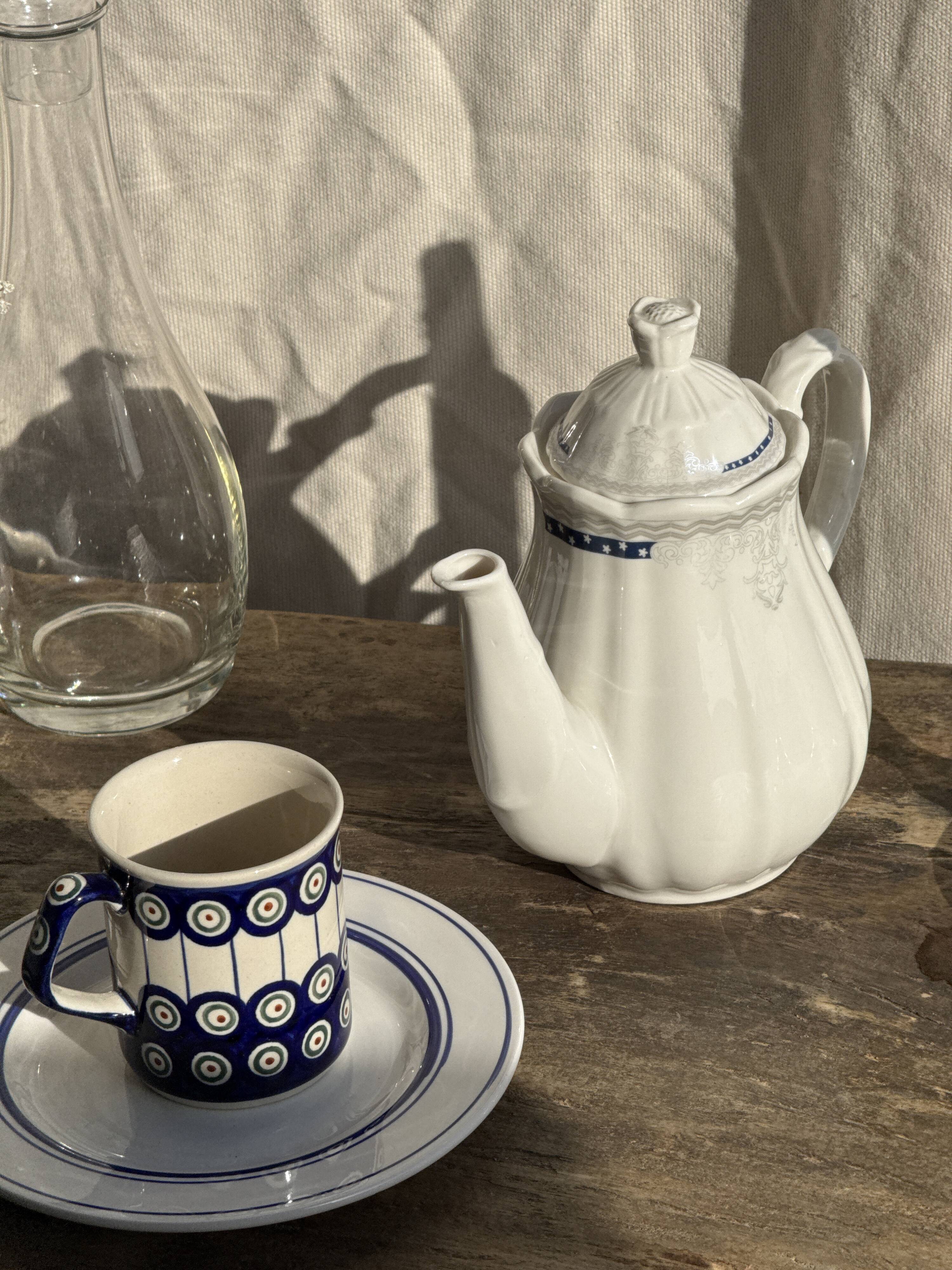 White earthenware teapot with blue and silver trim H22.5