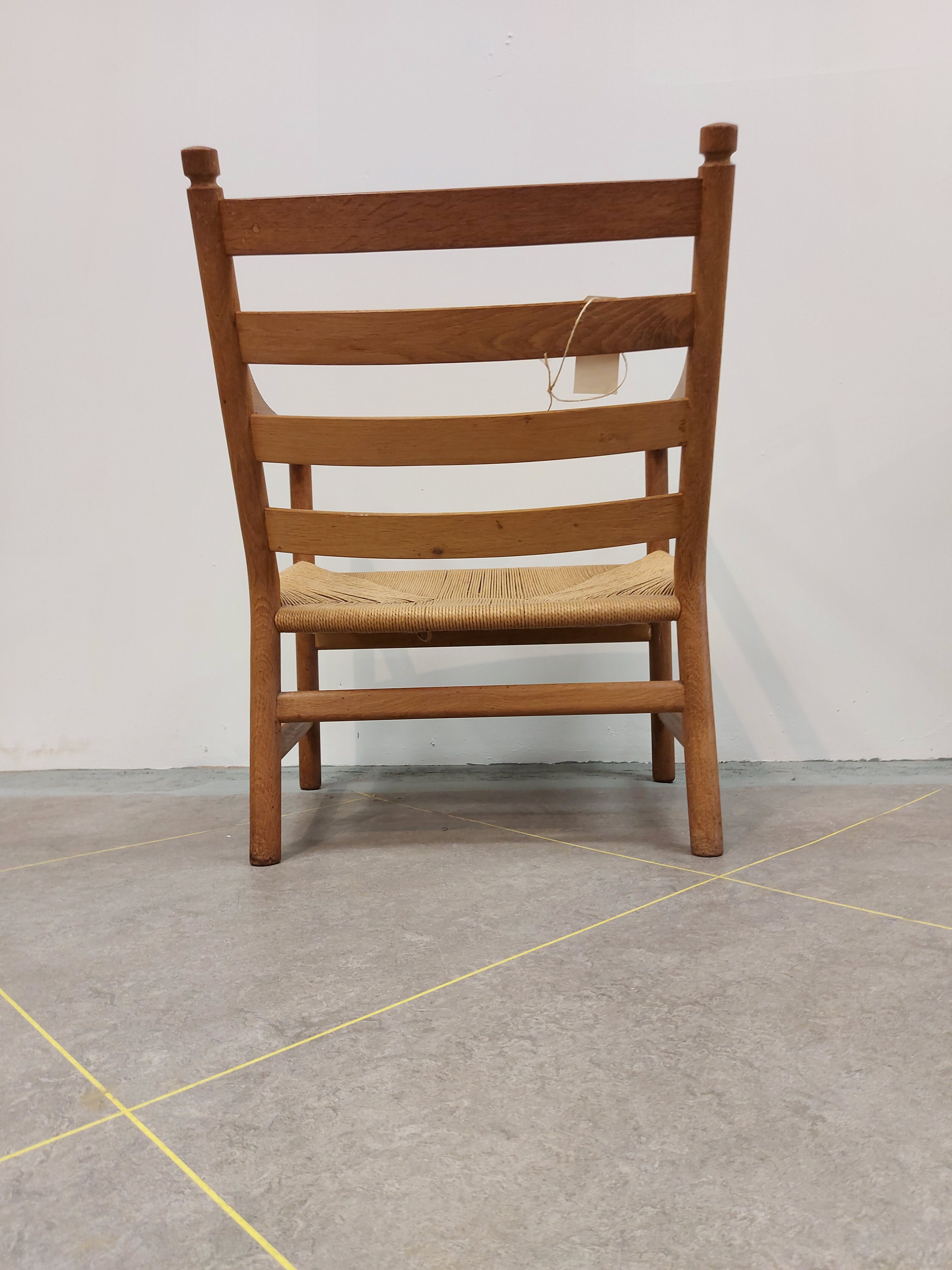 Hans Wegner armchair CH44