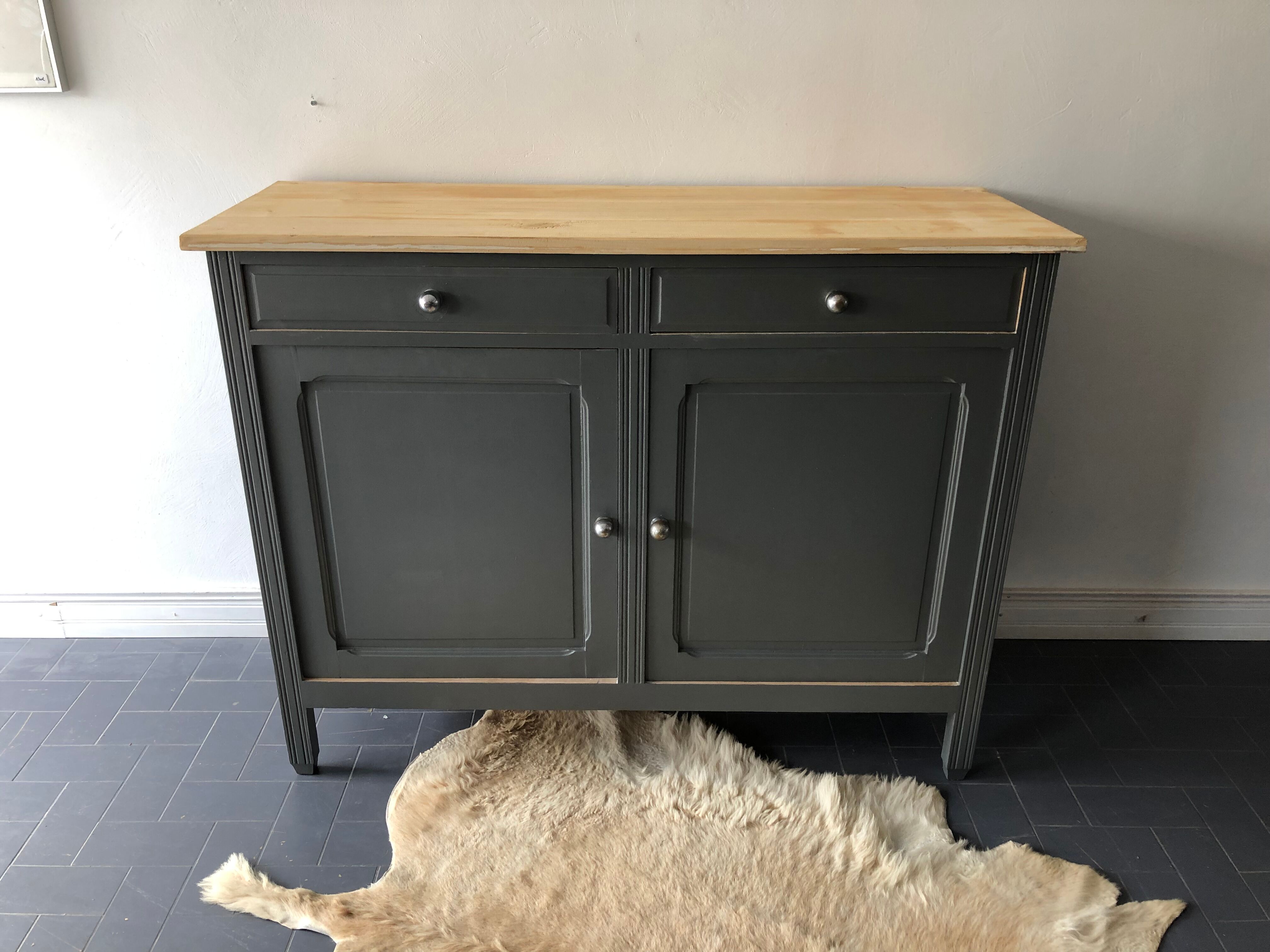 Vintage parisian buffet