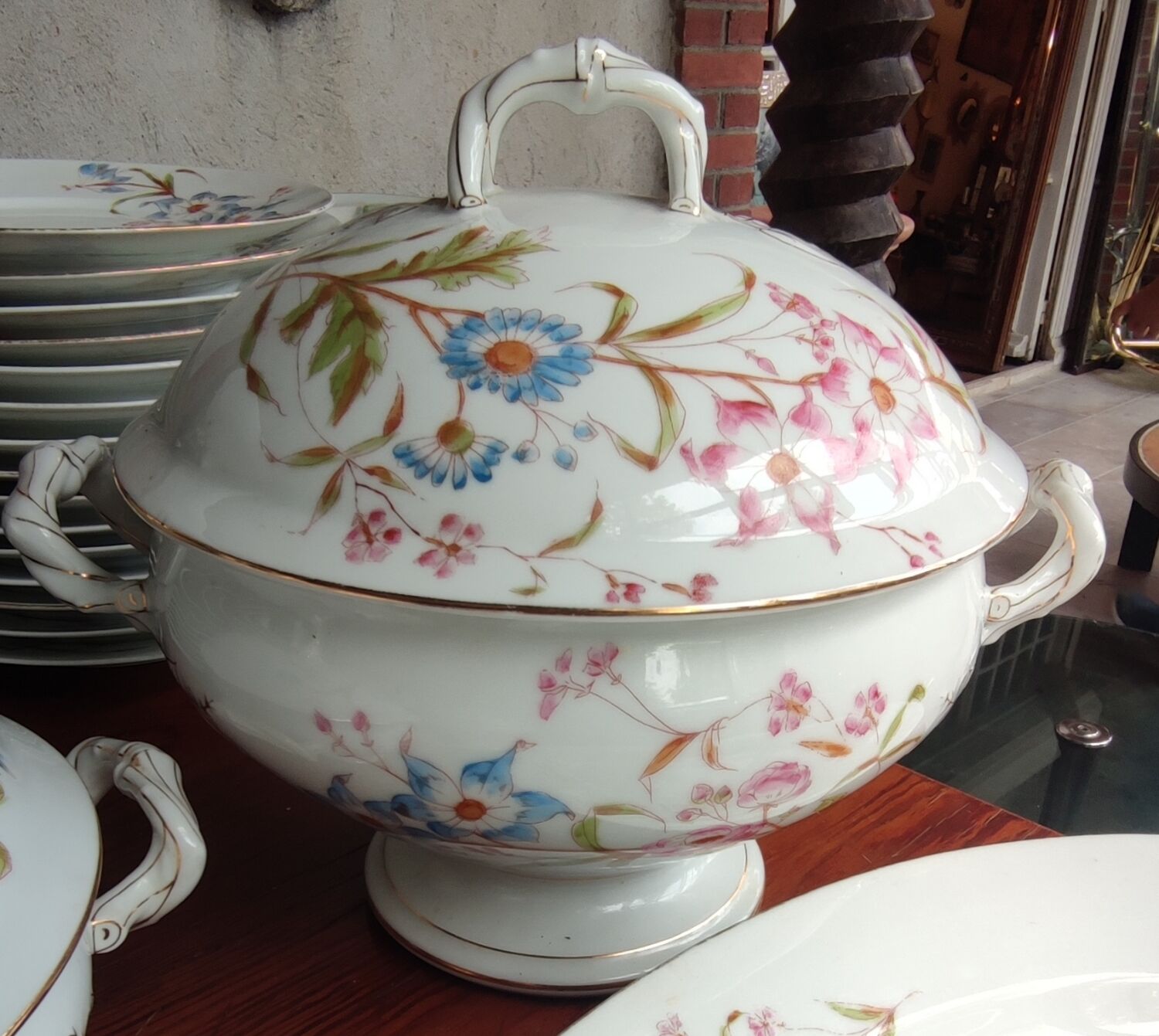 Old service tableware floral decoration 89 pieces