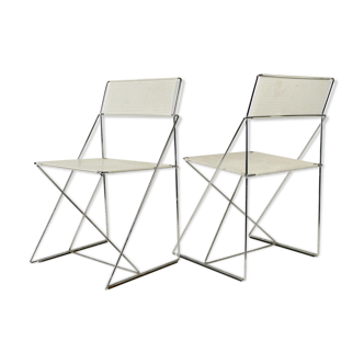 Pair of 1970s design chairs in steel and painted metal