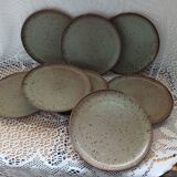 8 flat plates and 1 Vallauris dish