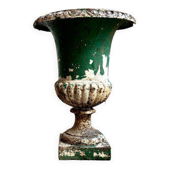 Medici pot in green cast iron n°1