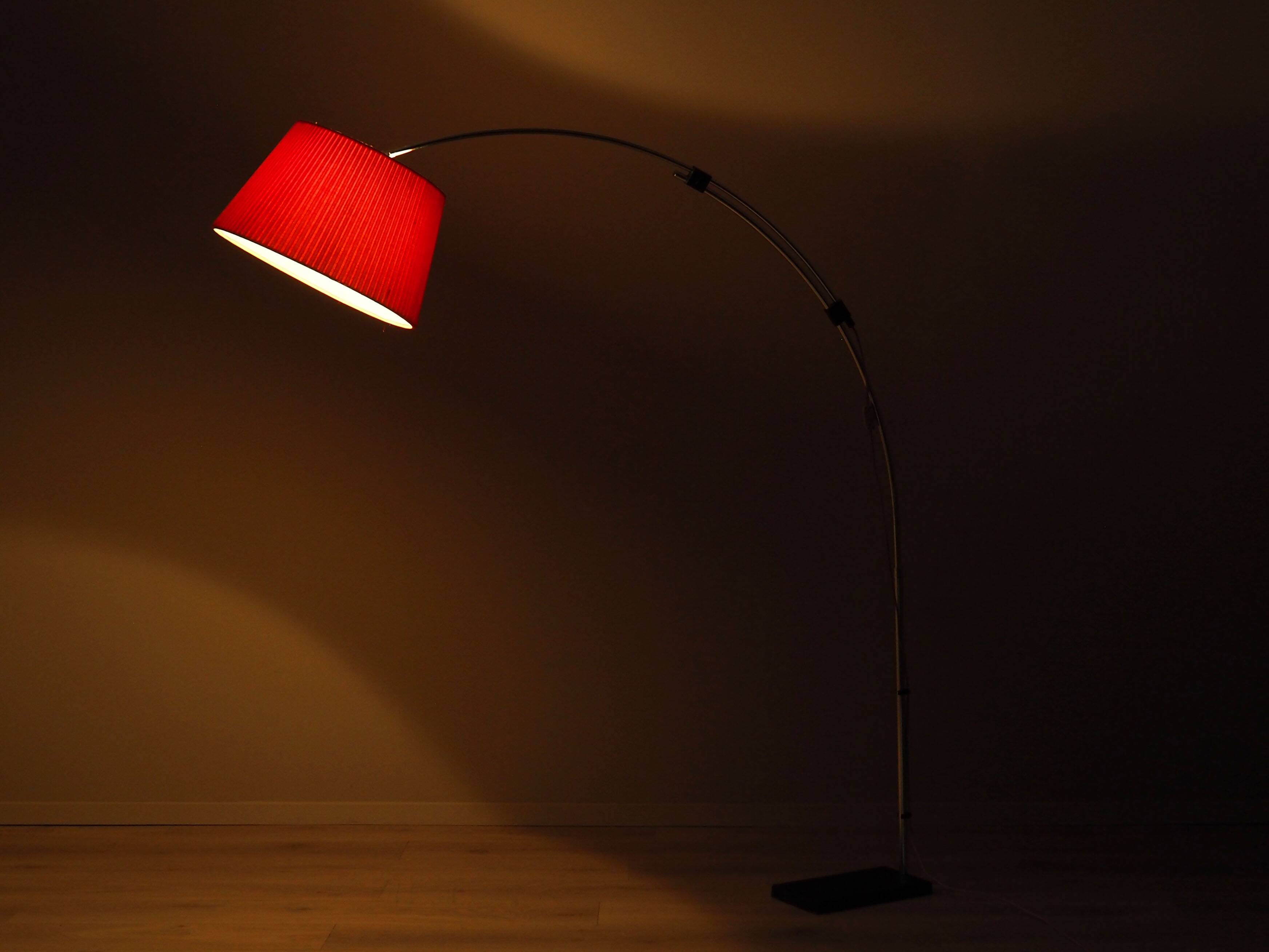 Lampadaire, design danois, années 1980, production : Danemark